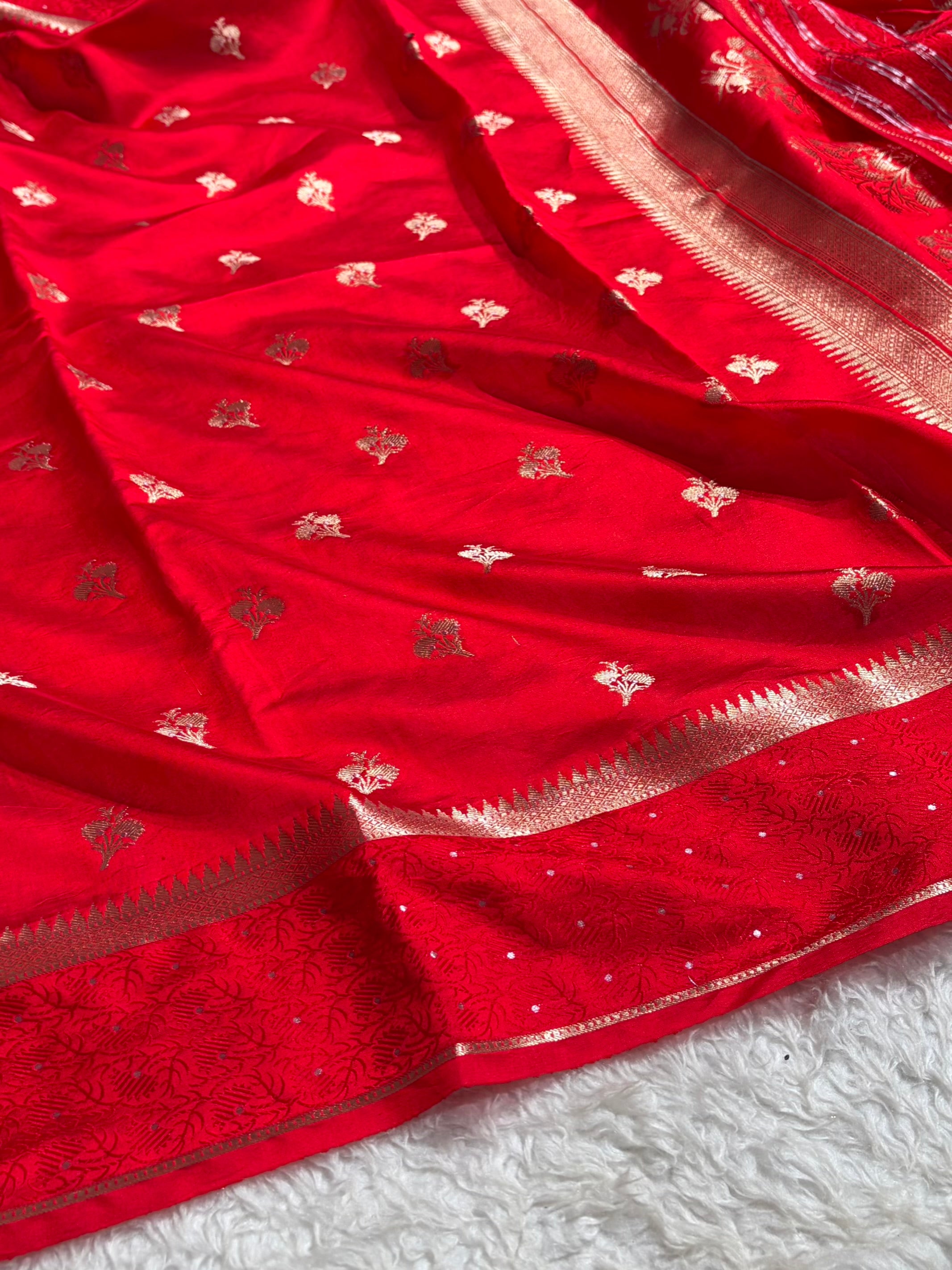 Red Shade Flower Boota Pure Caramel Mango Silk Saree CS-15