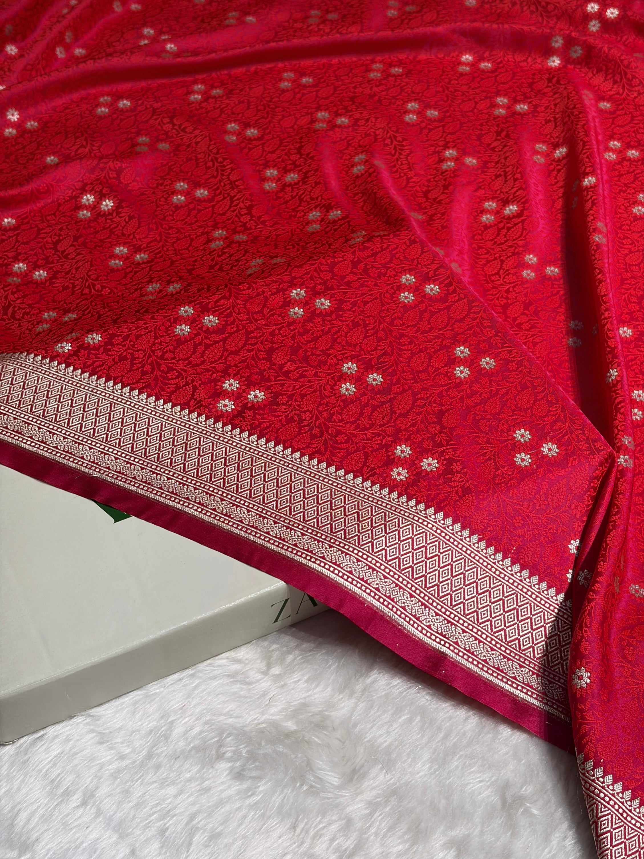 Rani Shades Tanchoi Motif Mashru Silk Saree MST-12