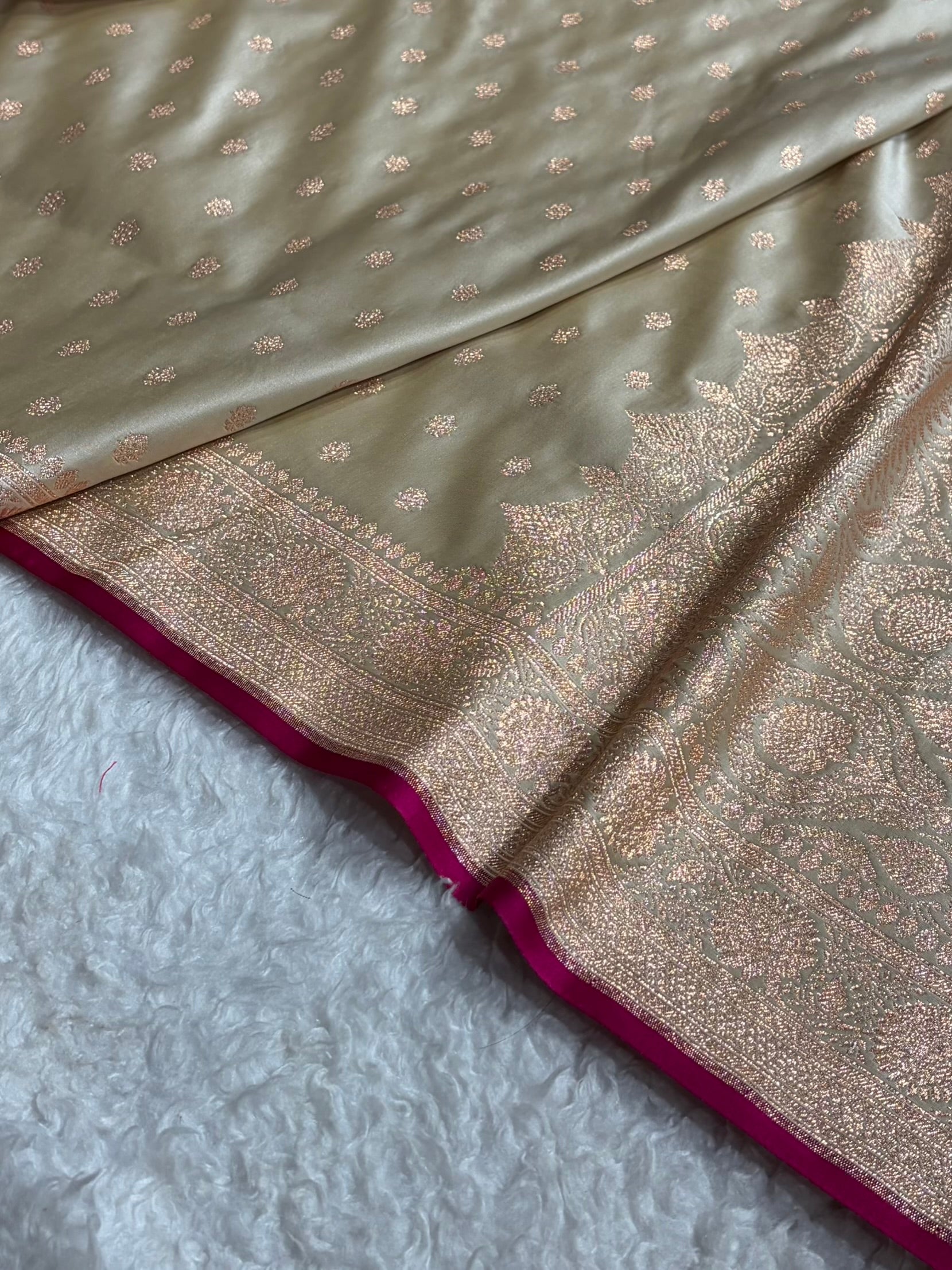 Light Beige Shades Booti Katan Silk Saree SK07