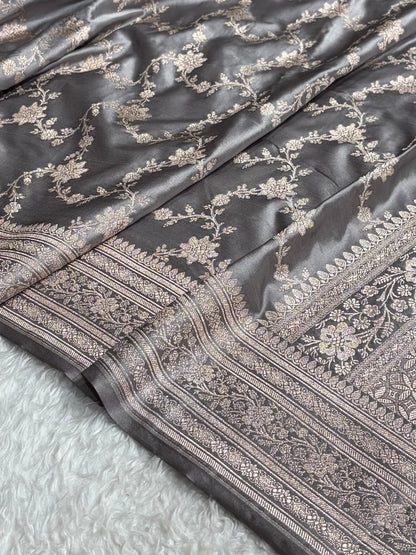 Banarasi Grey Shades Floral Jaal Mashru Silk Saree MS07