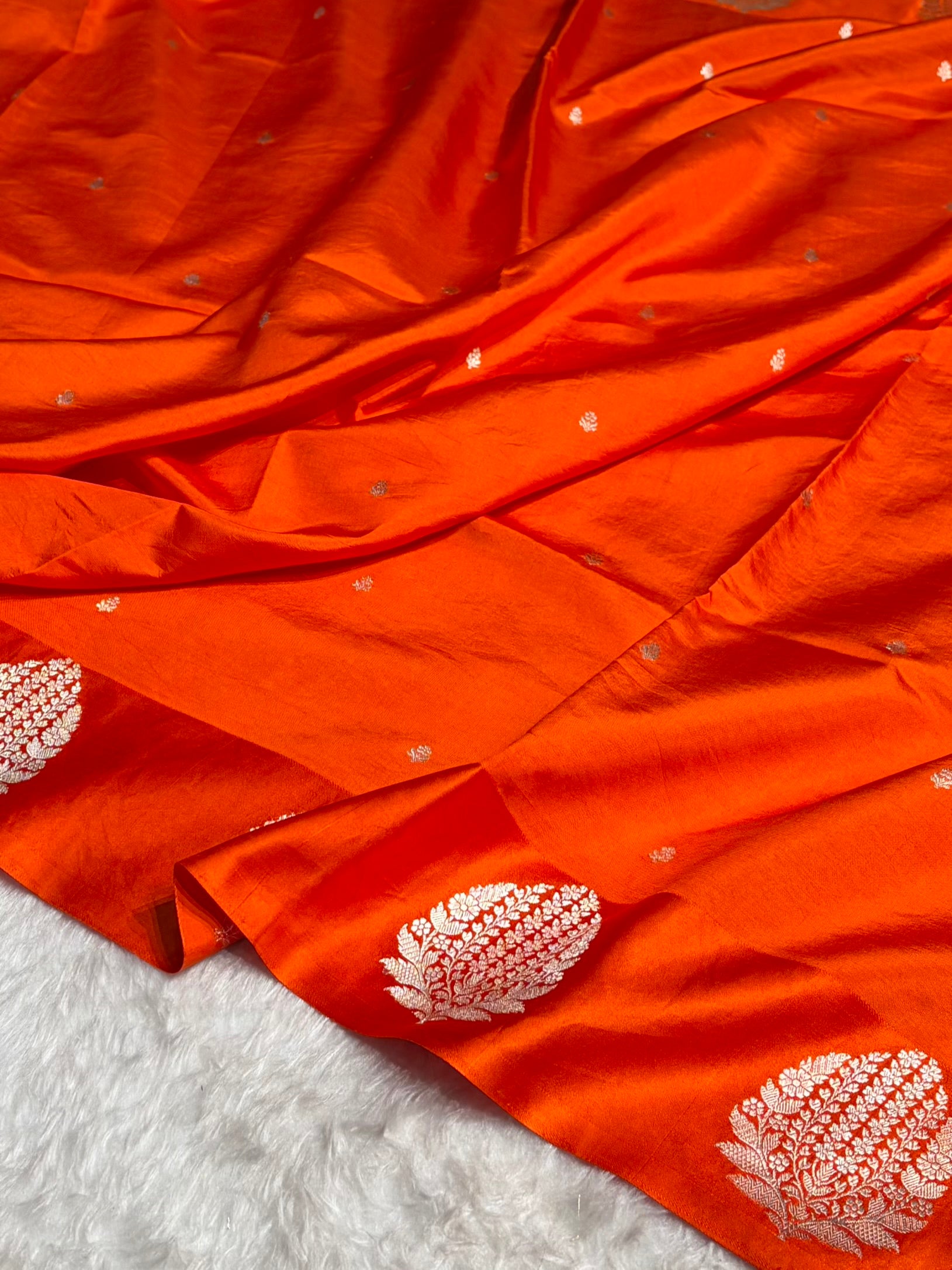 Orange Shades Handwoven Pure Katan Paper Silk RM-69