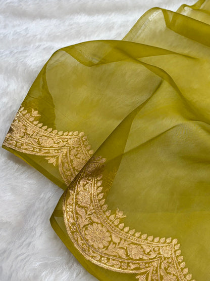 Banarasi Pure Organza Mehendi Green Shades With Scallop Stripe Banarasi Silk Saree PO-32