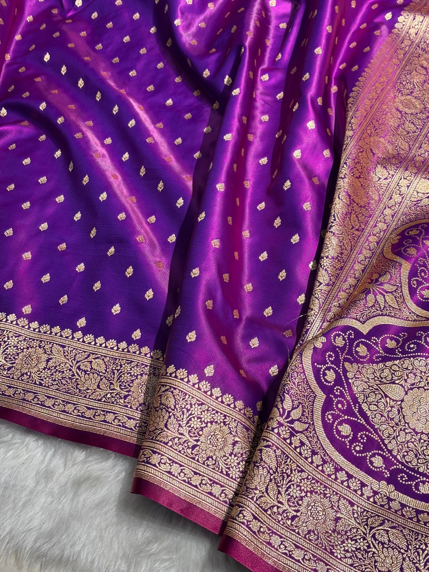 Ultra Light Weight Satin Silk Booti in Purple Cross Shades SS06