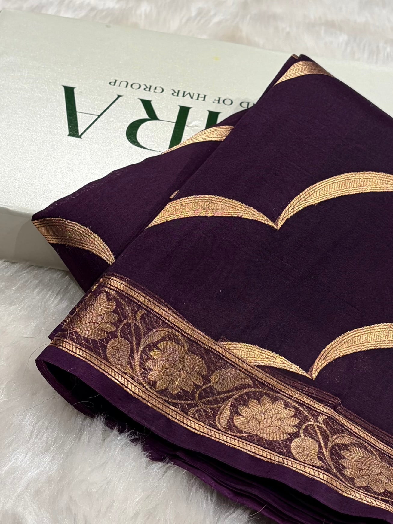 Pure Banarasi Organza Dark Wine Shades Floral Banarasi Silk Saree PO-21