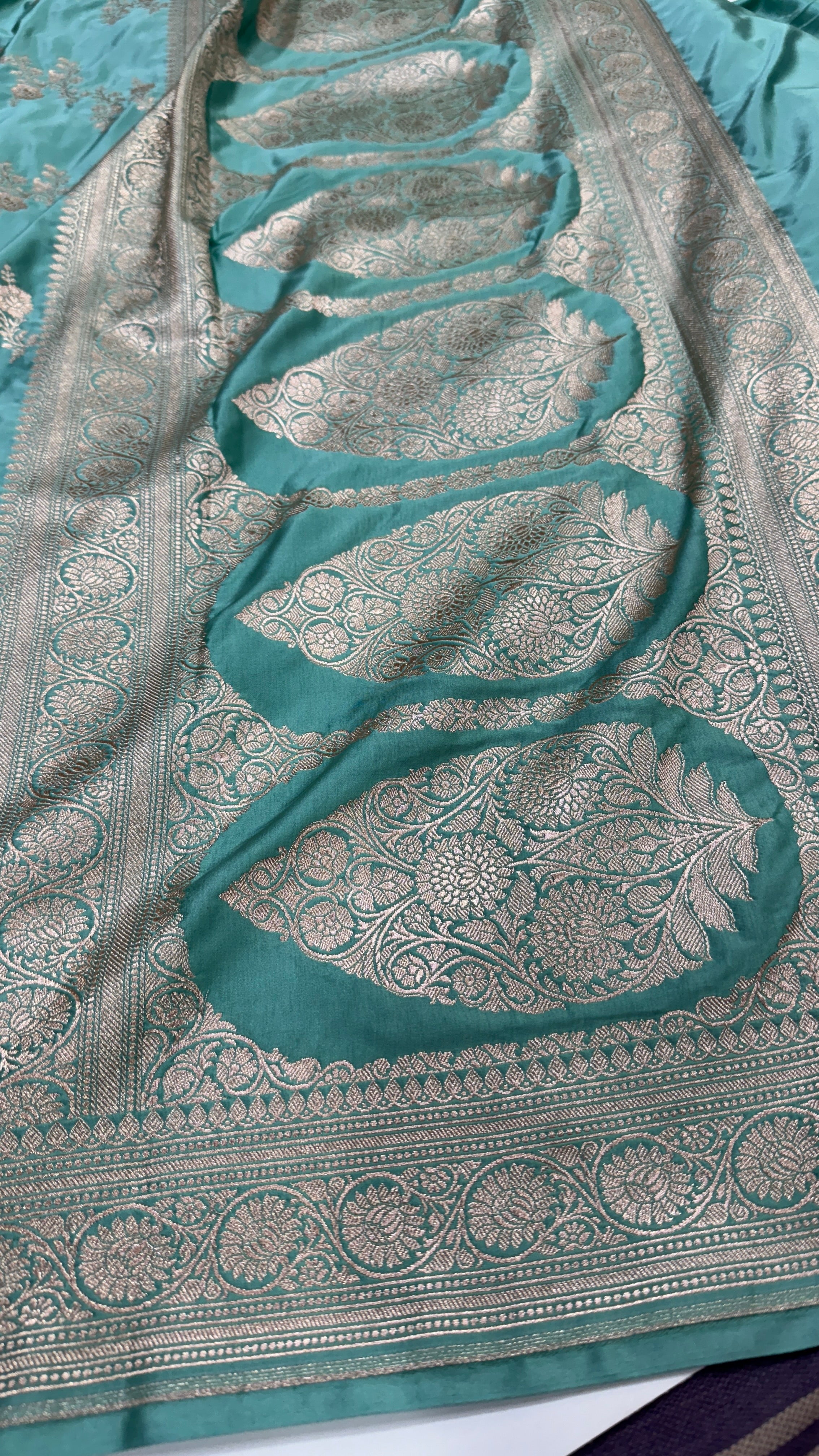 Banarasi Pattern Turquoise Shade Mashru Silk Saree