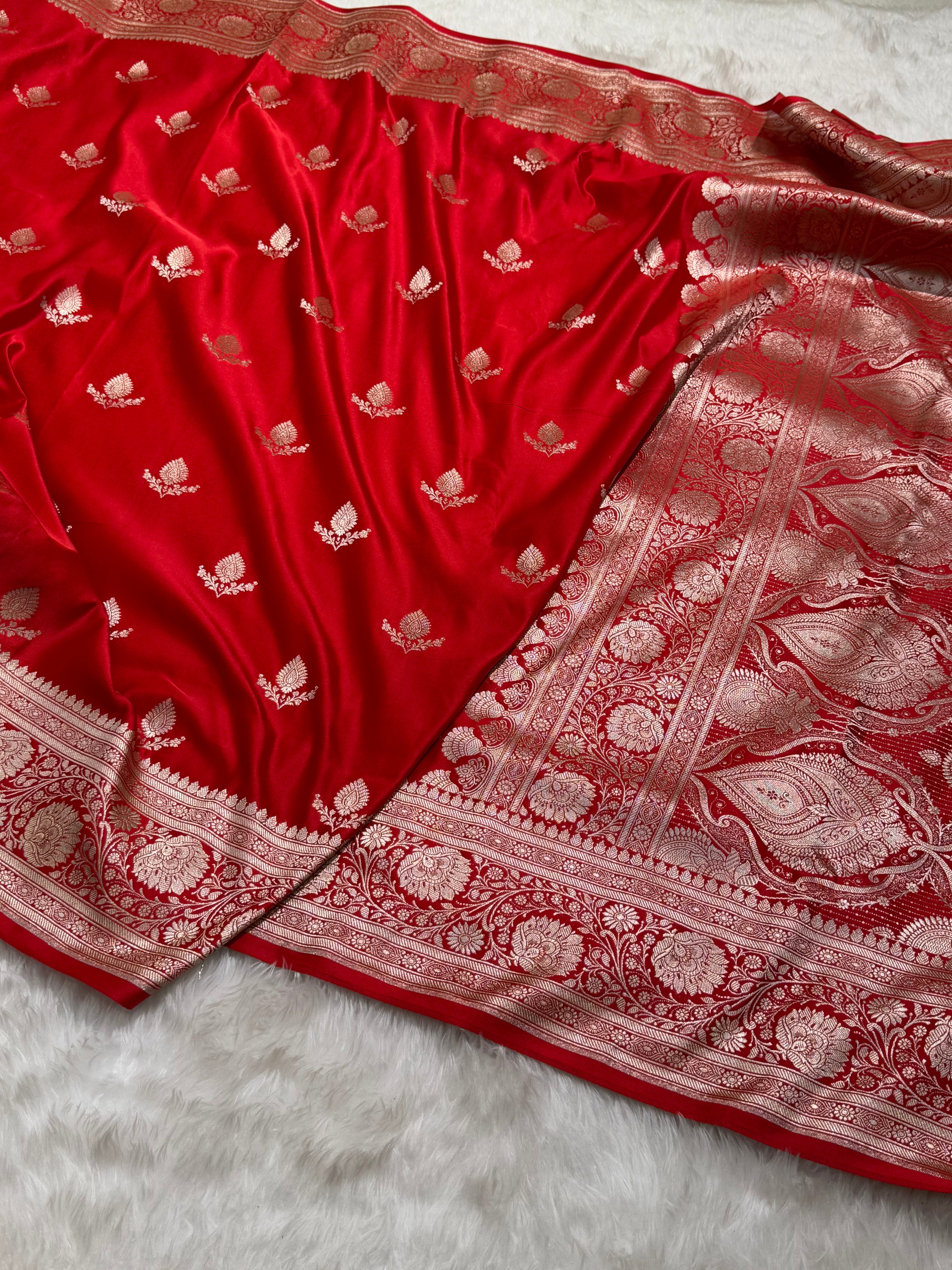 Red Banarasi Floral Motif Katan Silk Saree