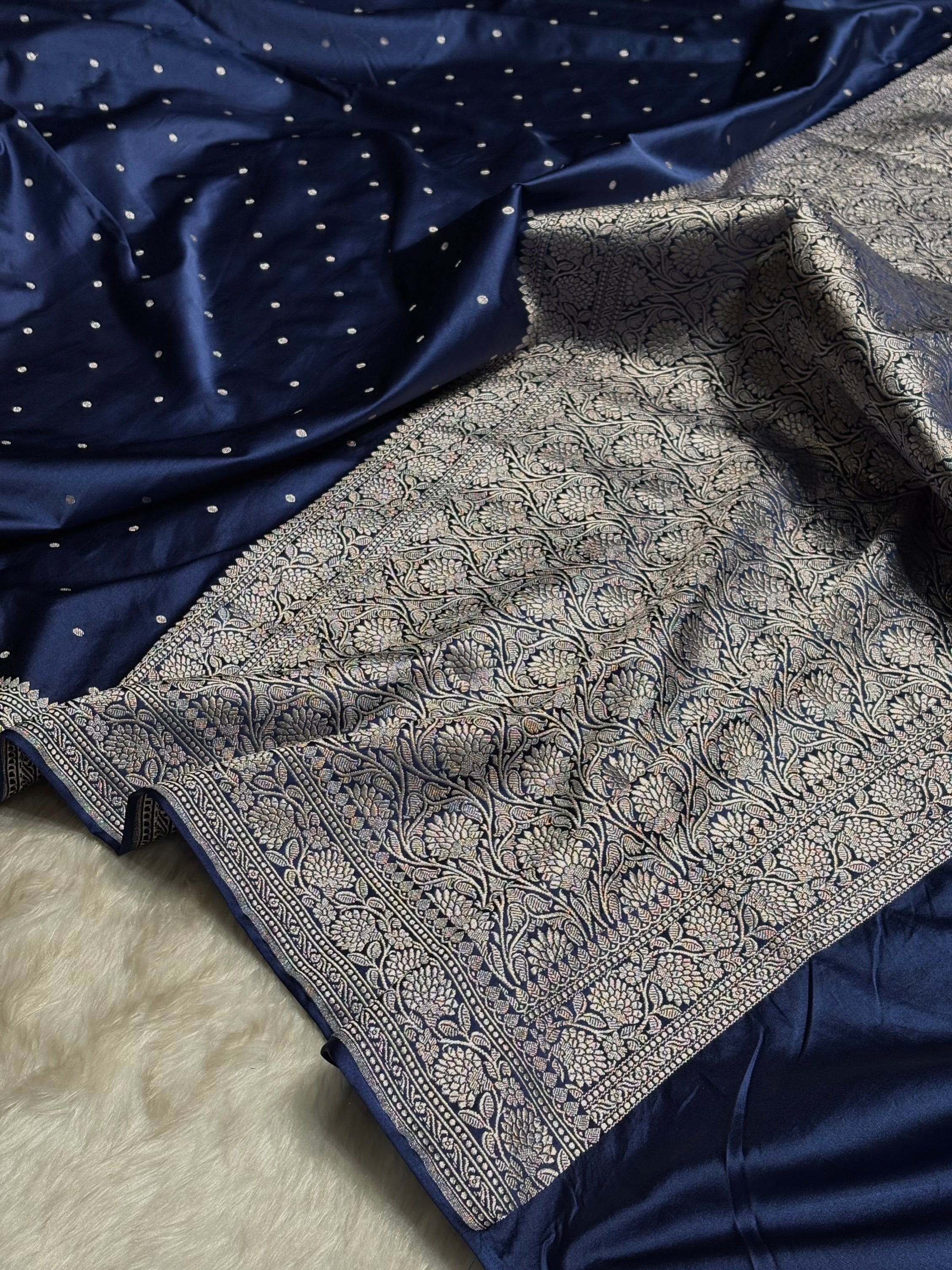 Navy Shades Booti Mashru Silk Saree MS65