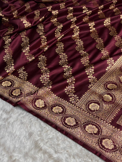 Garnet Floral Banarasi Cross Pattern Satin Katan Silk Saree SK74