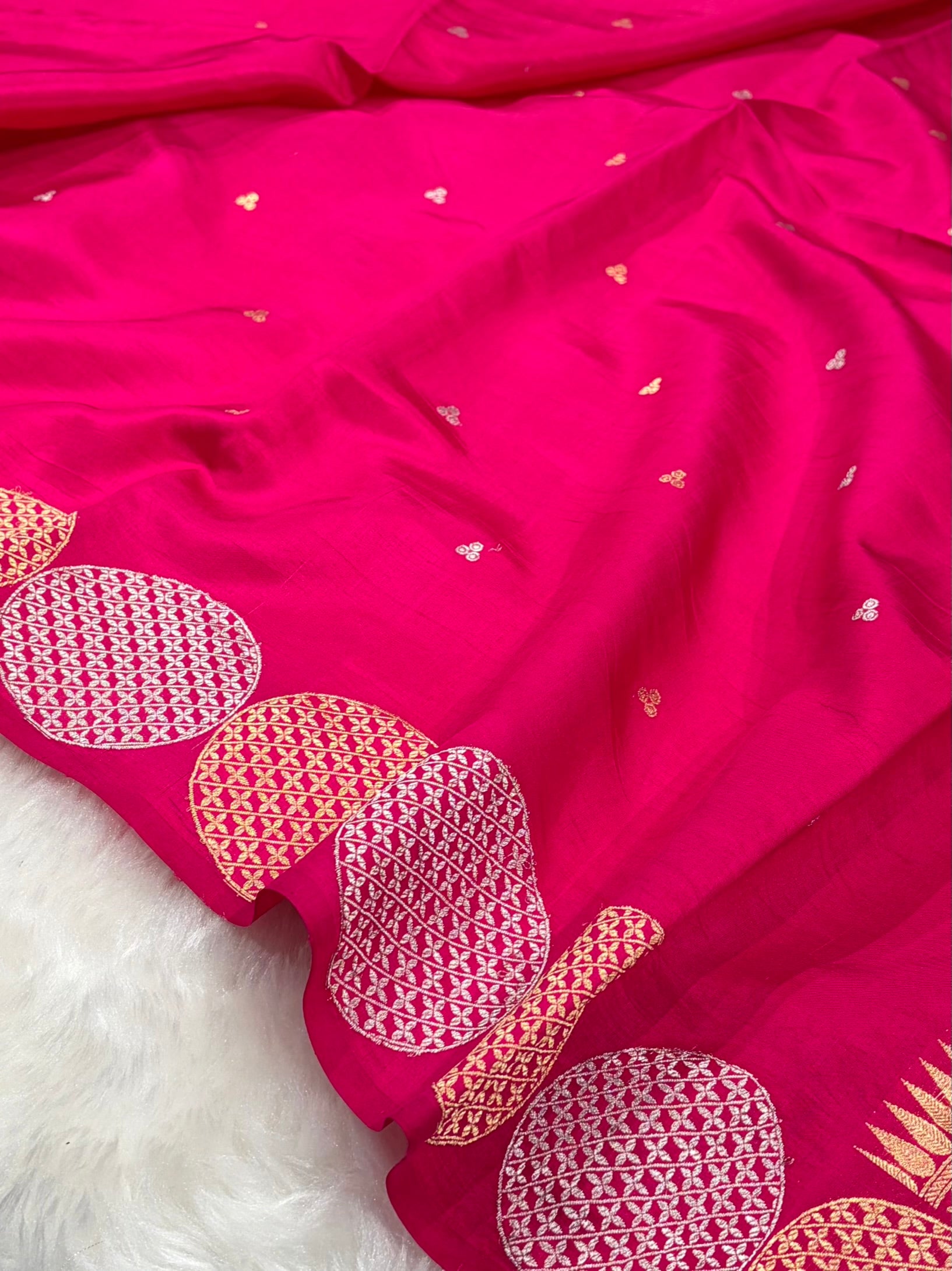 Banarasi Rani Shades Handwoven Pure Paper Silk Saree RM-87