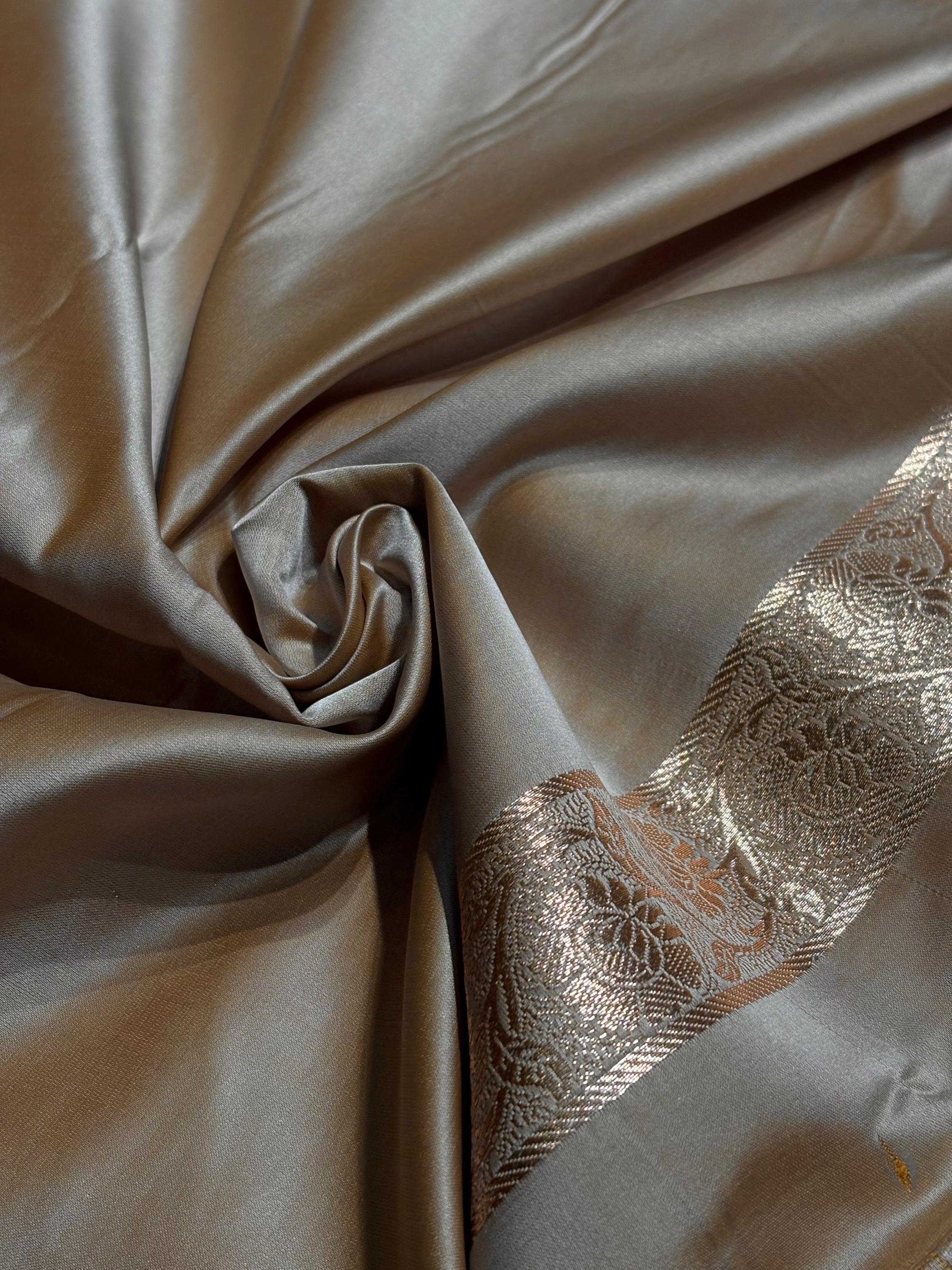 Beige Jaal Pattern Satin Katan Silk Saree SK25