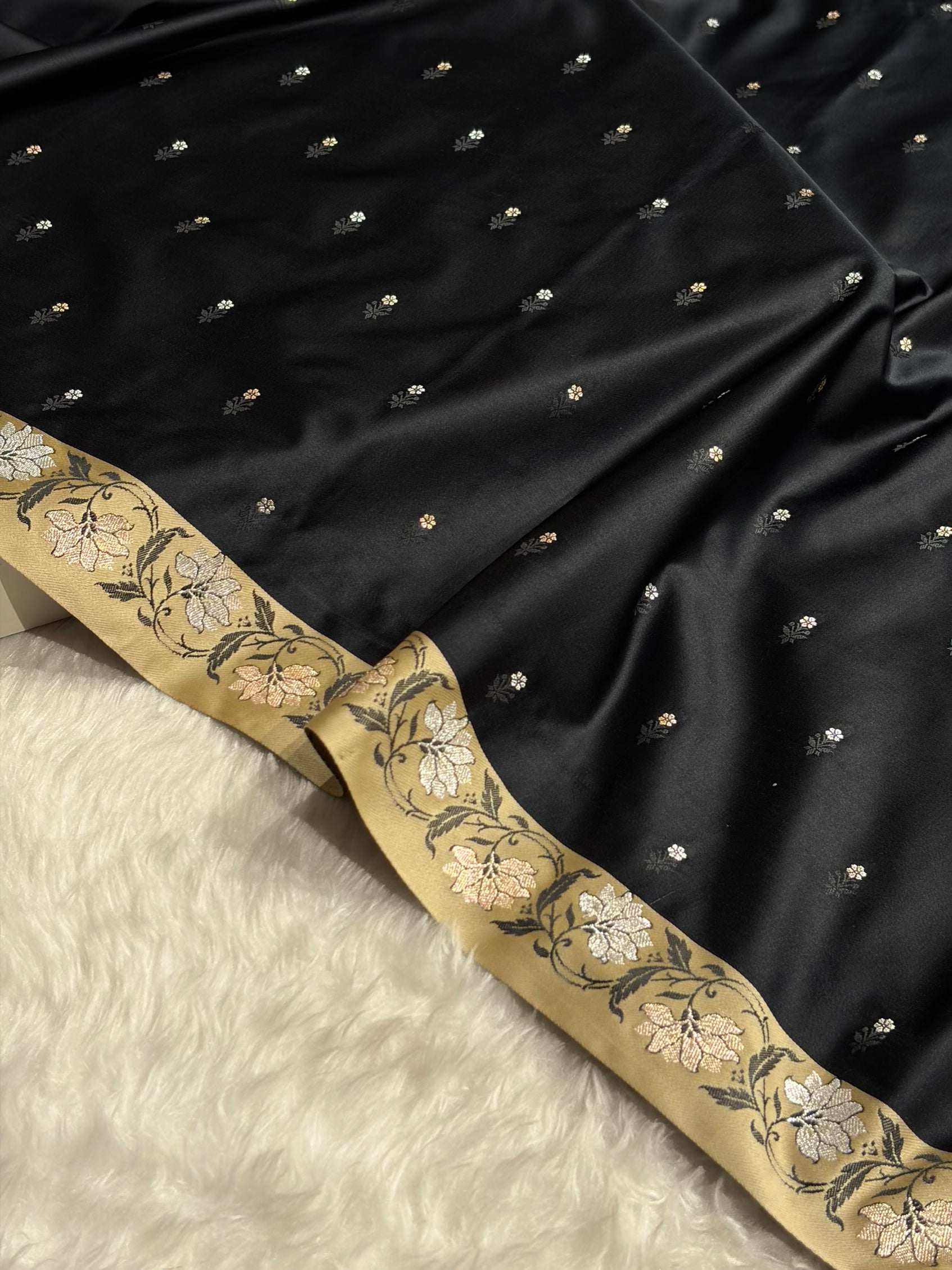 Black With Cream Floral Boota With Floral Border Mashru Silk Saree MSM-78