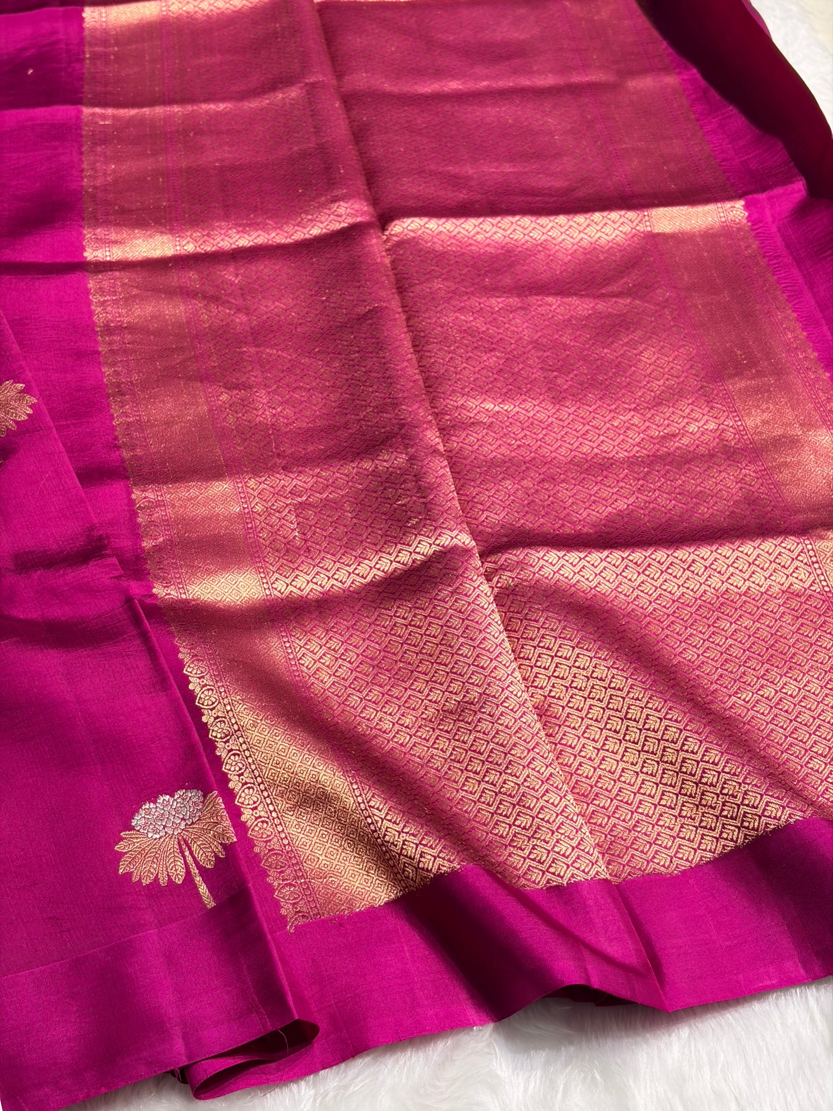 Rani Shades Meena Boota Handwoven Raw Mango Silk RM-43