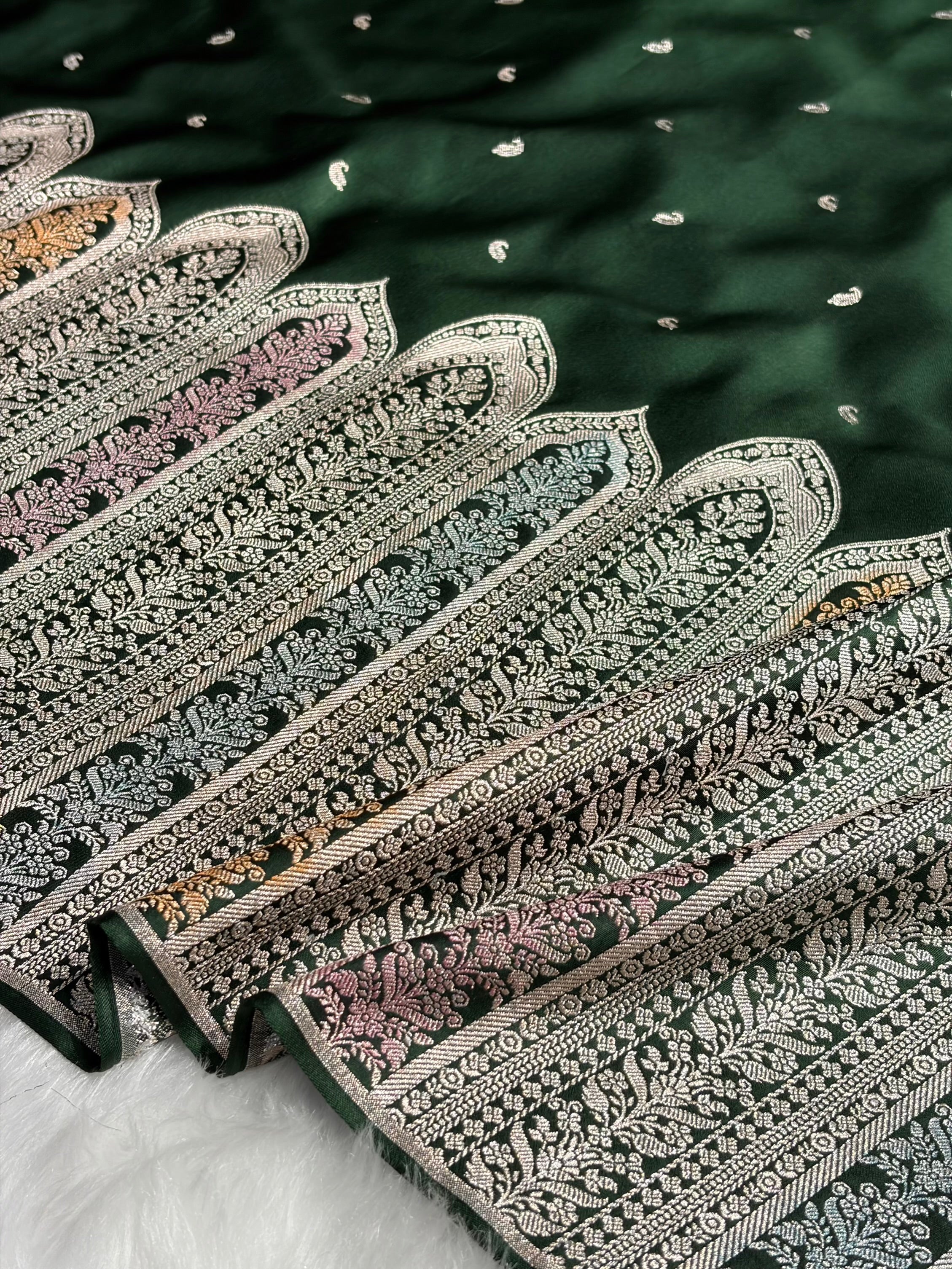 Skirt Border Bottle Green Minakari Mashru Silk Saree MS13