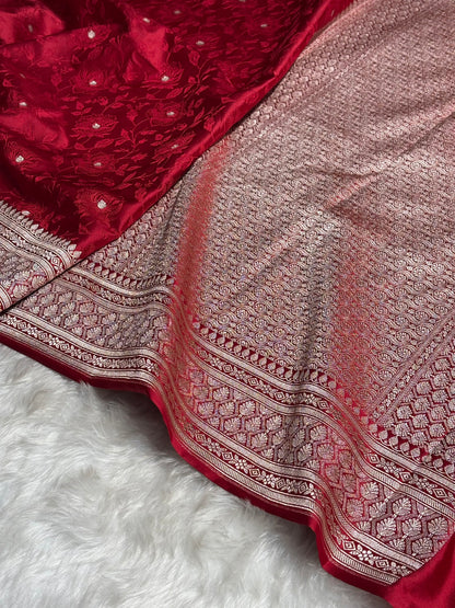 Banarasi Tanchoi Cherry Red Floral Booti Mashru Silk Saree MS59
