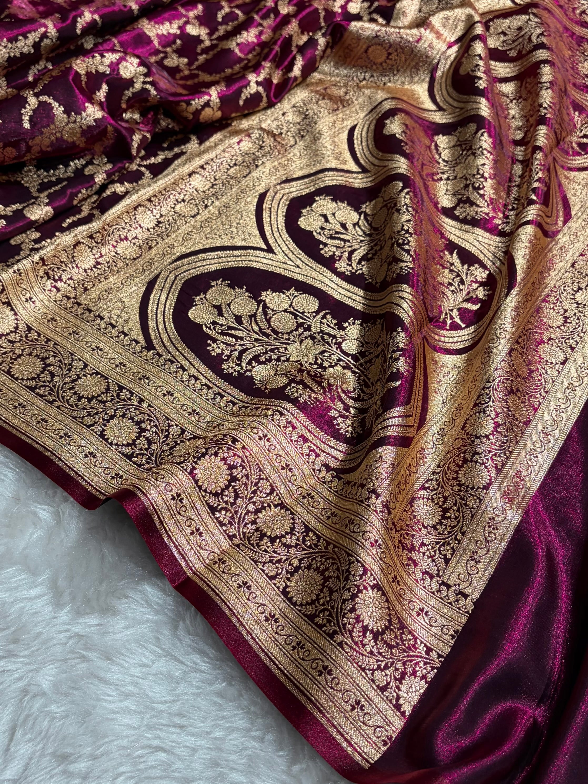 Wine Shades Cross Pattern Banarasi Satin Silk Saree SS40