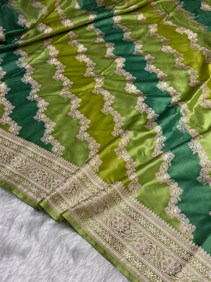Light Green Rangkat Mashru Silk Saree With Cross Pattern MS02