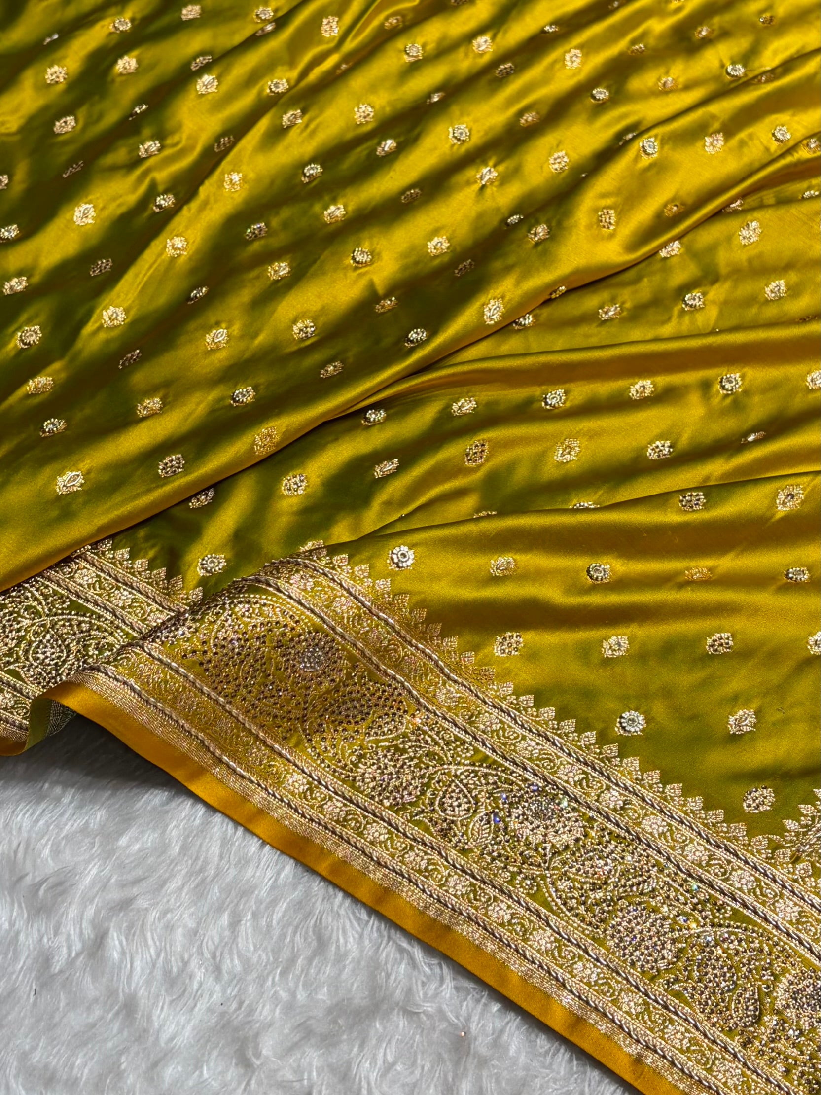 Banarasi Mahndi Booti Pattern With Ari Zardozi Stone Work Satin Katan Silk Saree BSK53