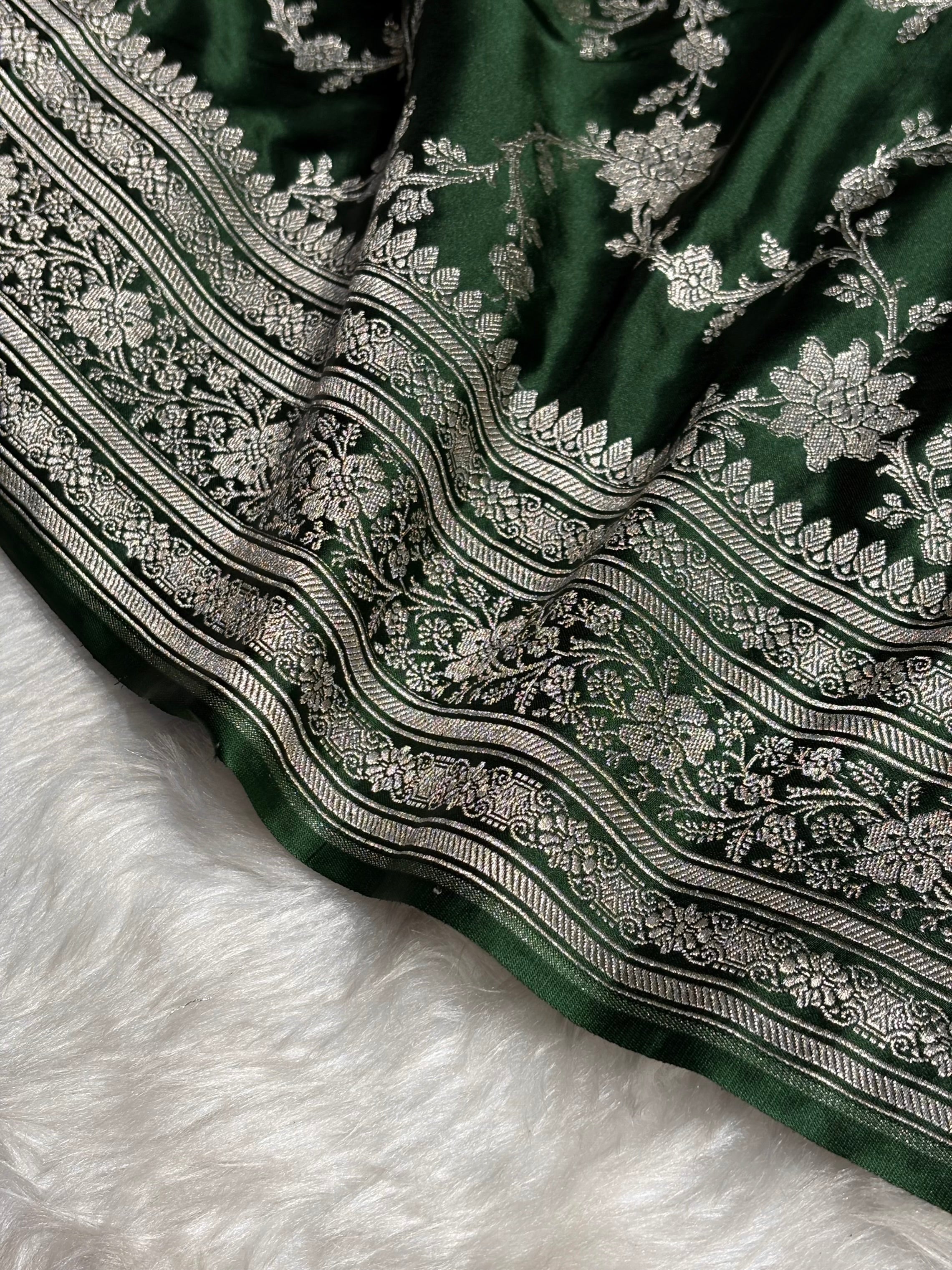 Bottle Green Floral Jaal Mashru Silk Saree