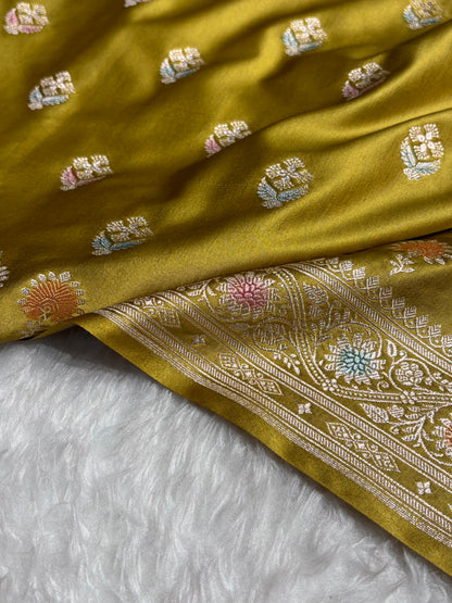 Dusty Mehendi Shades Bananasi Minakari Floral Border Boota Mashru Silk Saree MS66