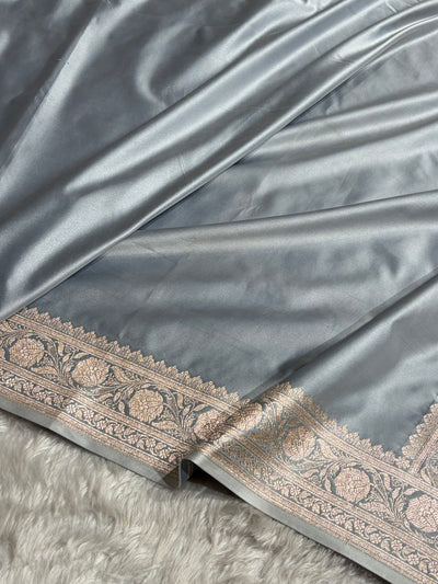 Powder Grey Shade With Booti Pattern Mashru Silk Saree