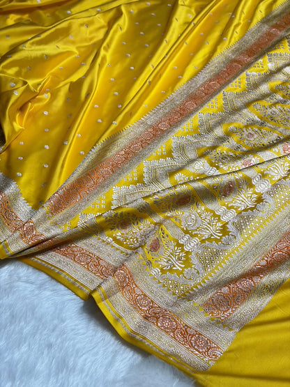 Yellow Shades Booti Mashru Silk Saree MS26