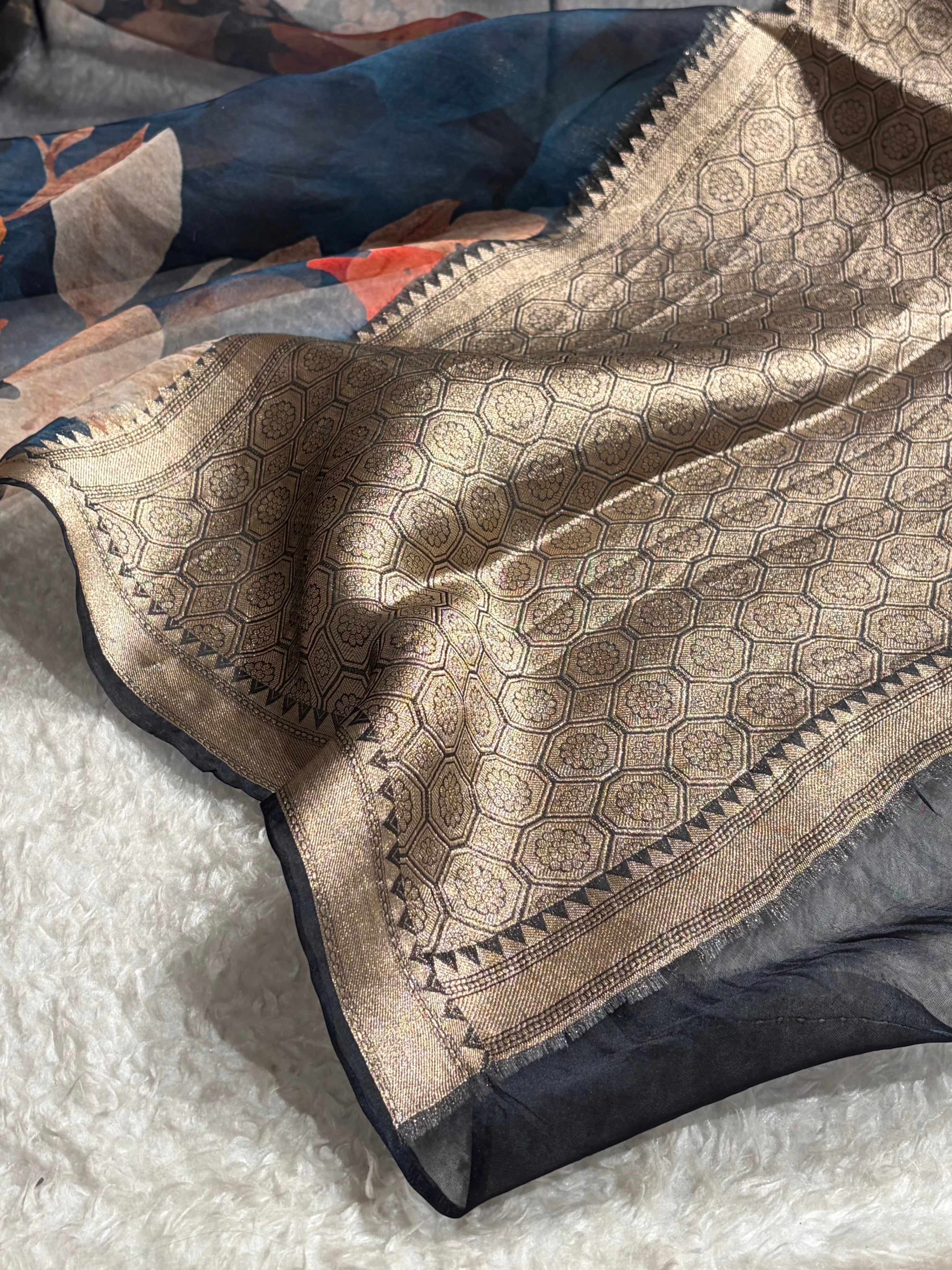 Organza with Pastel Multicolor Florals & Gold Zari Border POP14