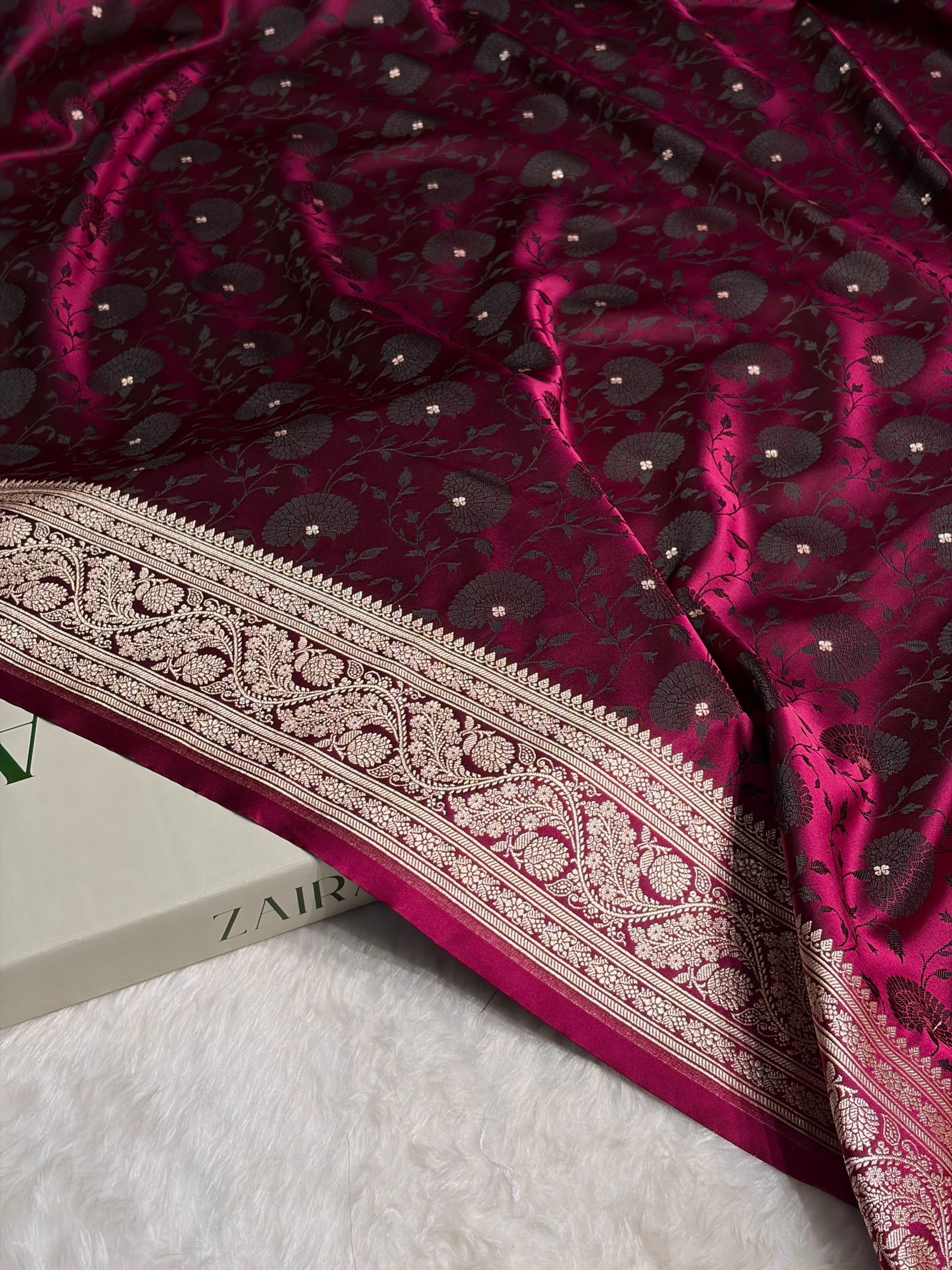 Garnet Shades Tanchoi Motif Mashru Silk Saree MST-11