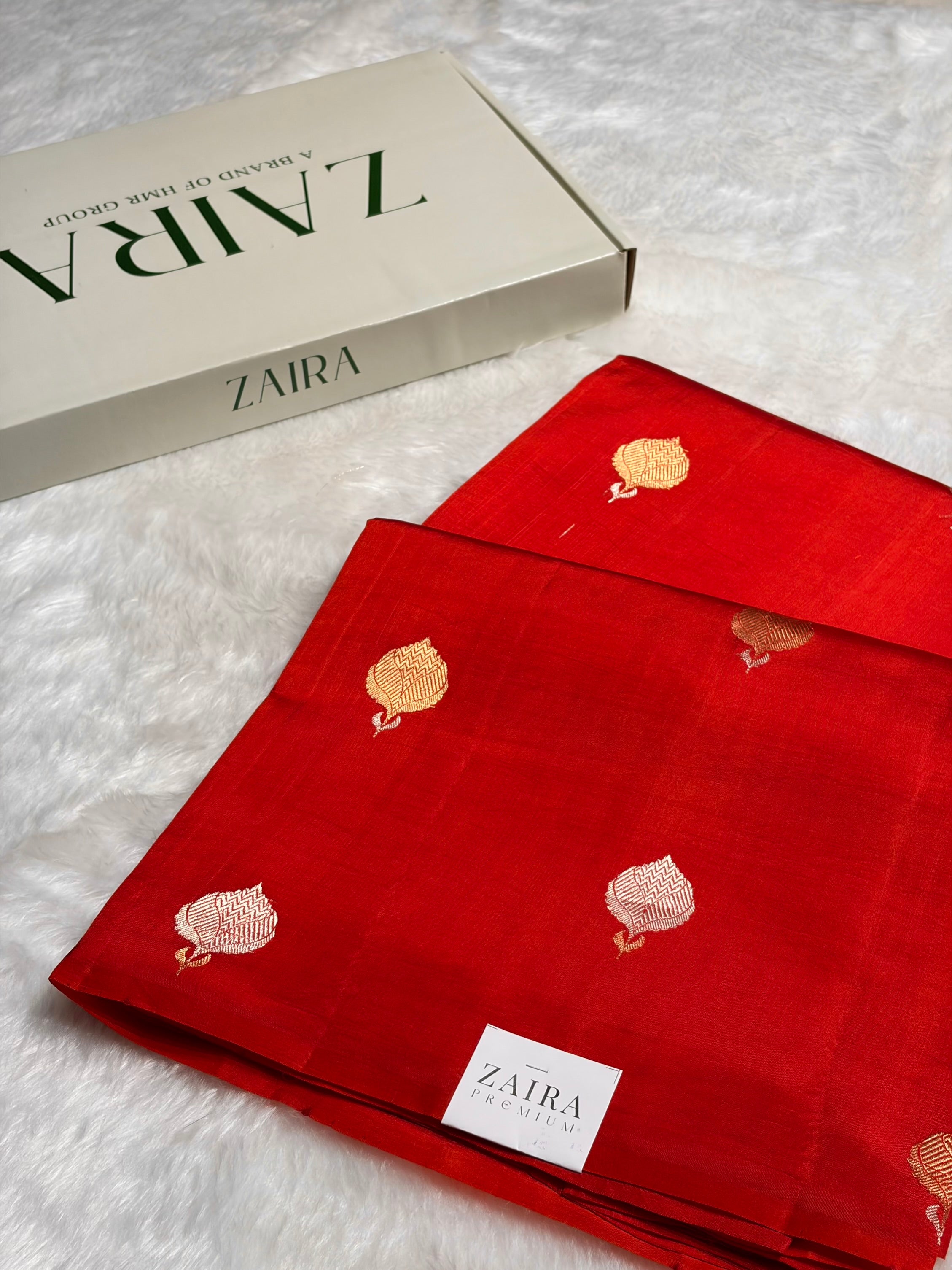 Red Shades Boota Handwoven Pure Raw Mango Silk RM-10