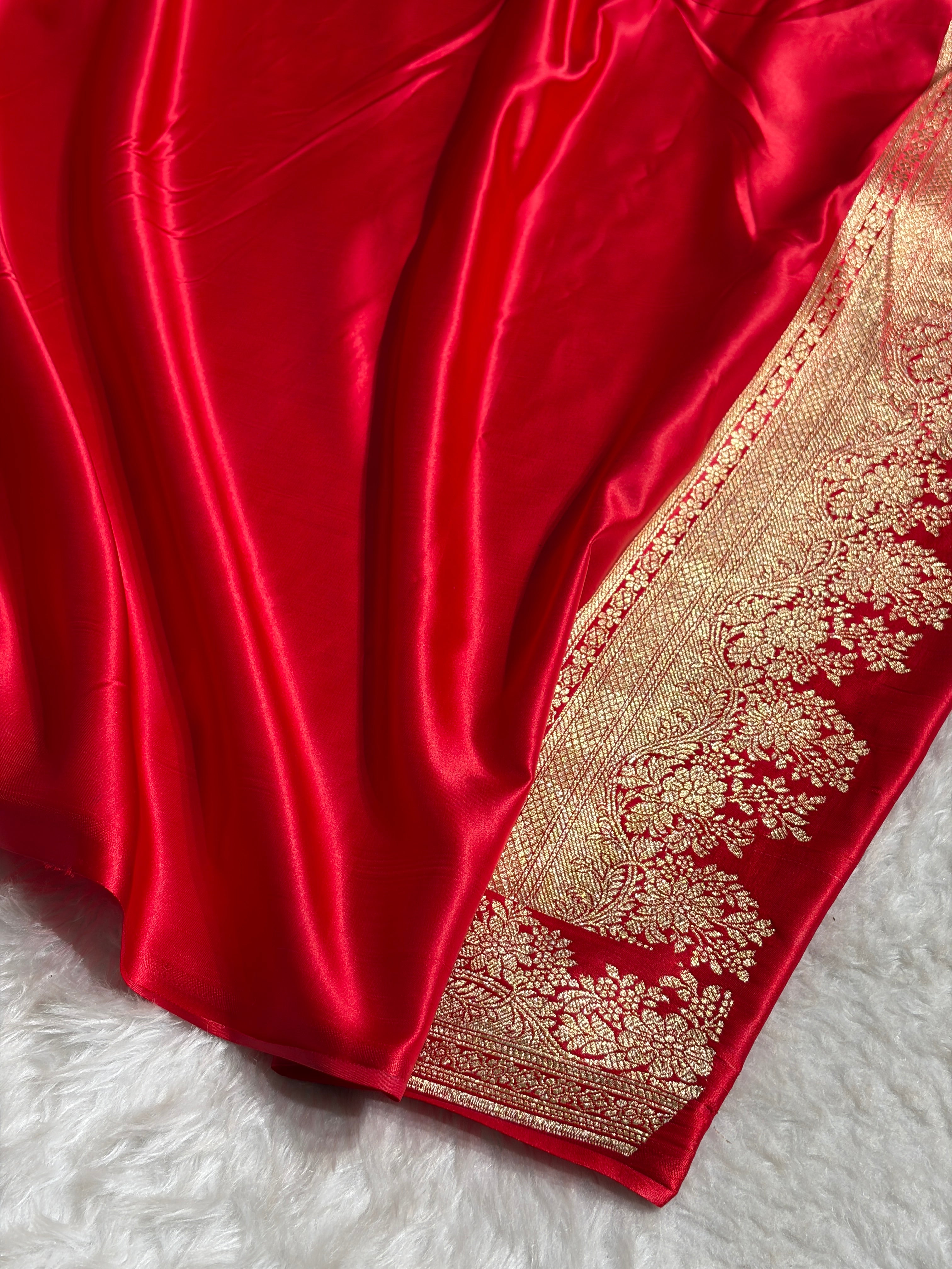 Banarasi Satin Katan Saree Floral Cross Pattern in Red Shades SK147