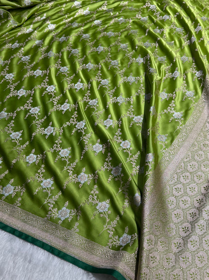 Pista green Jaal With Green Edge Mashru Silk Saree