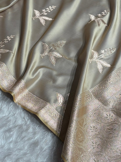 Beige Floral Motif Mashru Silk Saree MSM-04