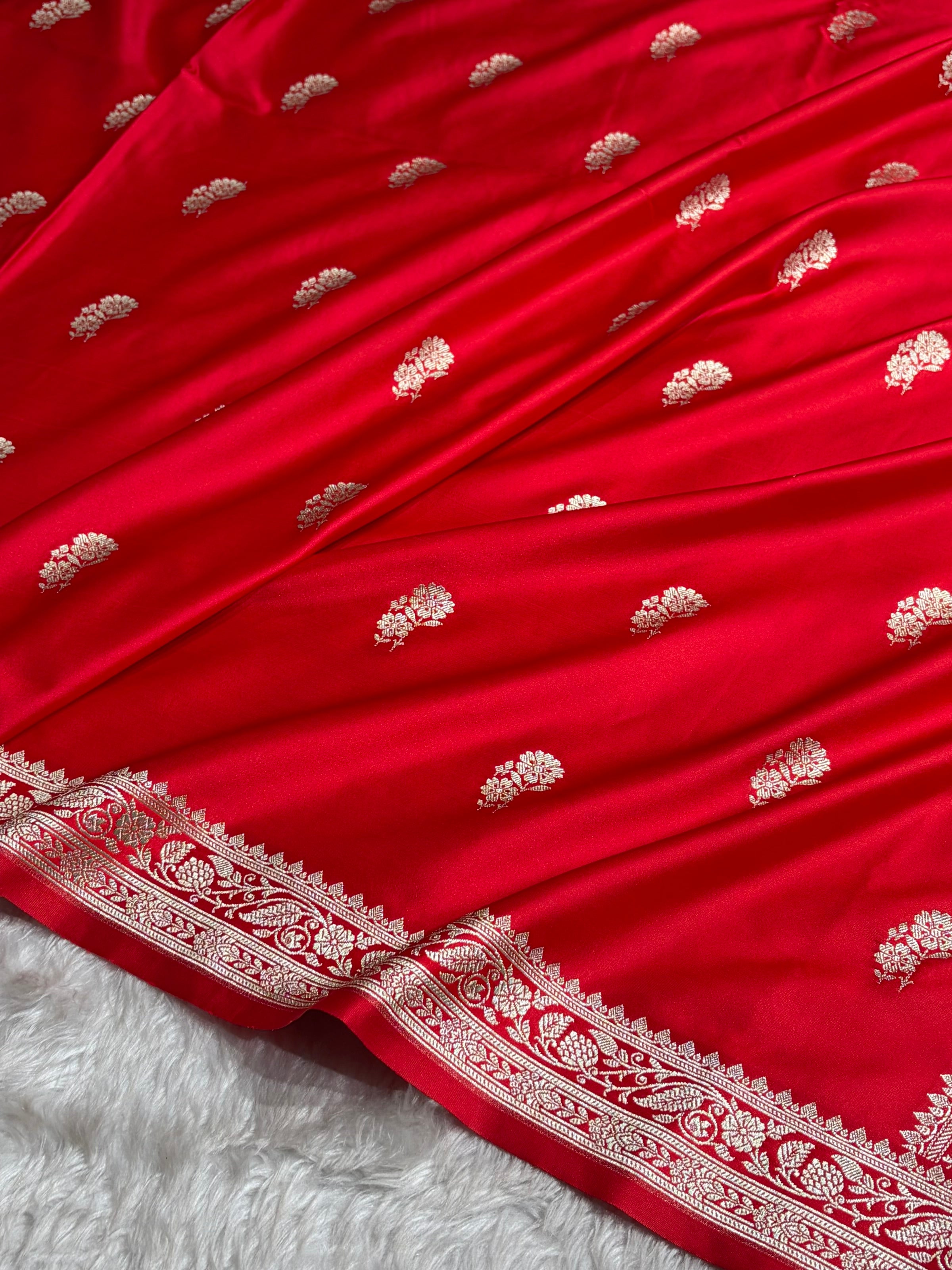 Red Shade With Booti Pattern Mashru Silk Saree