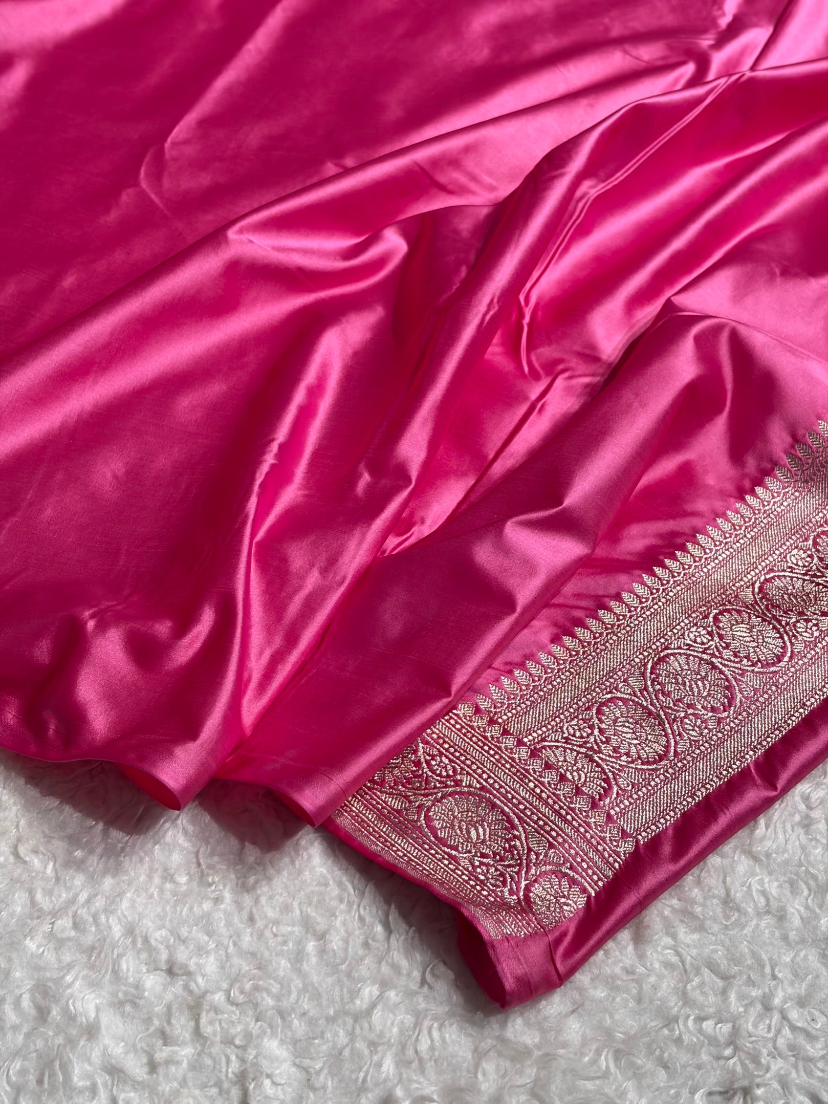 Pink Rangkat Banarasi Cross Mashru Silk Saree MSRK01