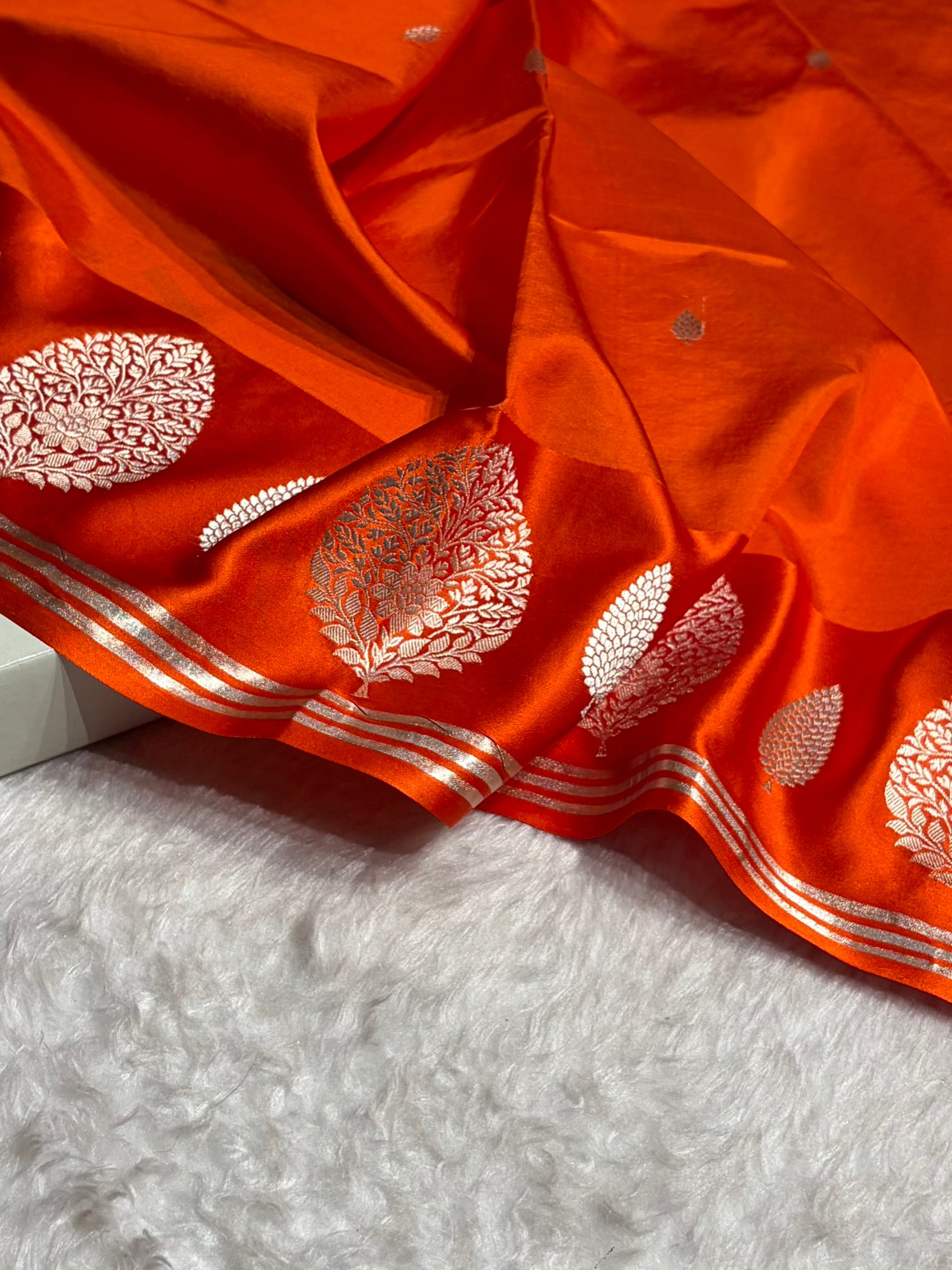 Orange Shades Handwoven Pure Paper Katan Silk RM-64