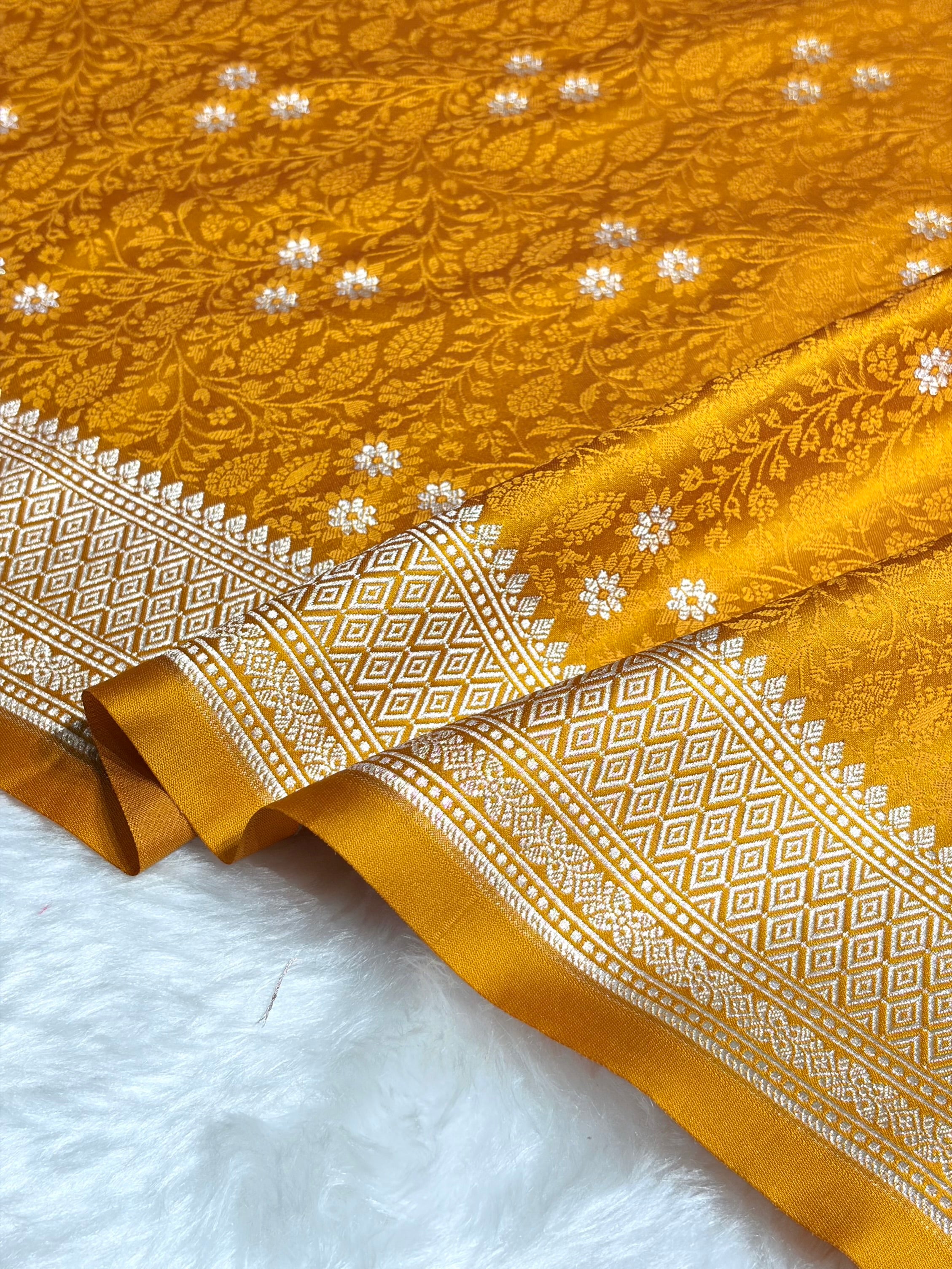 Mustard Shades Tanchoi Motif Mashru Silk Saree MST-12