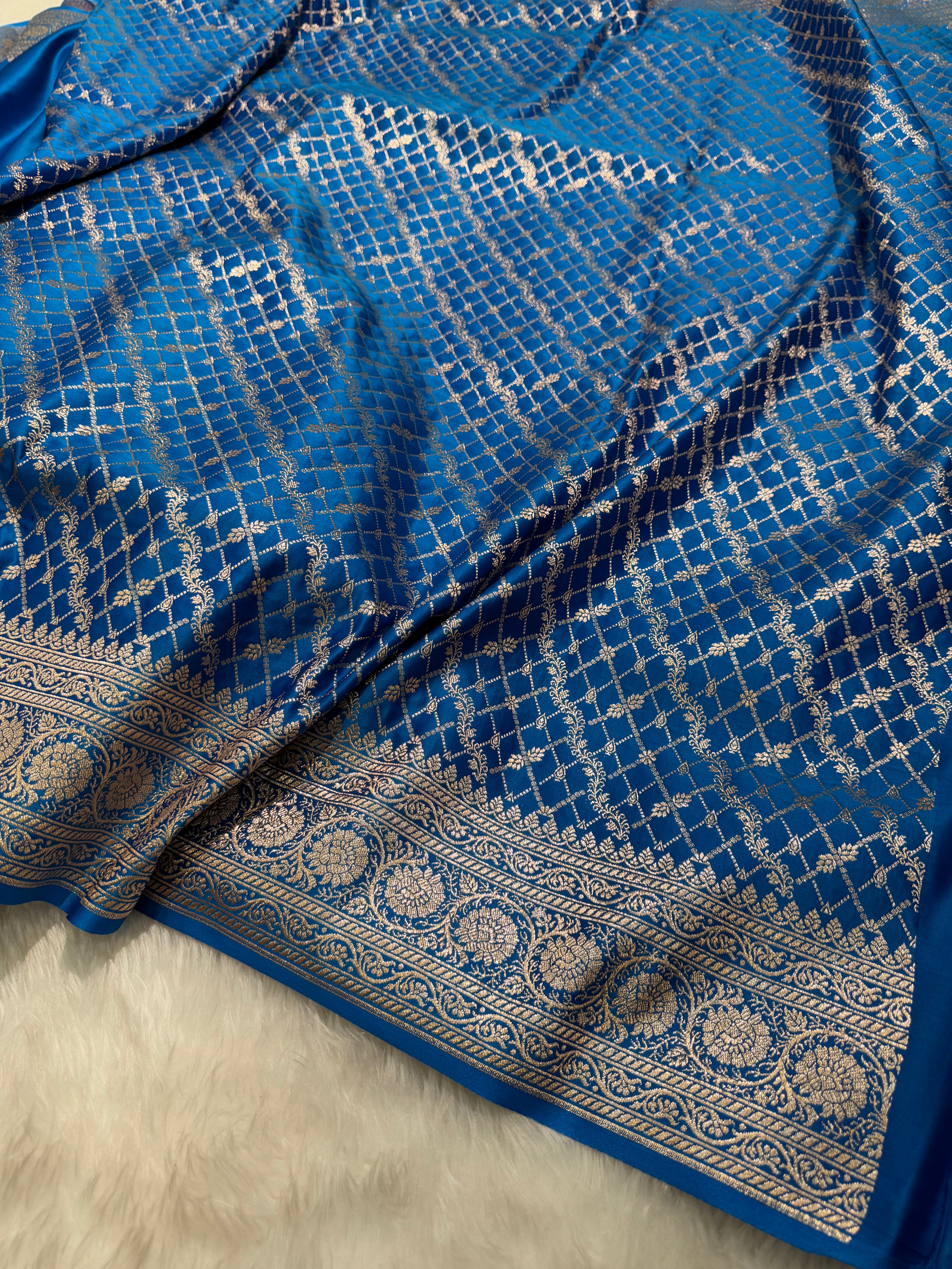 Booti Katan Silk Saree In Blue Shades