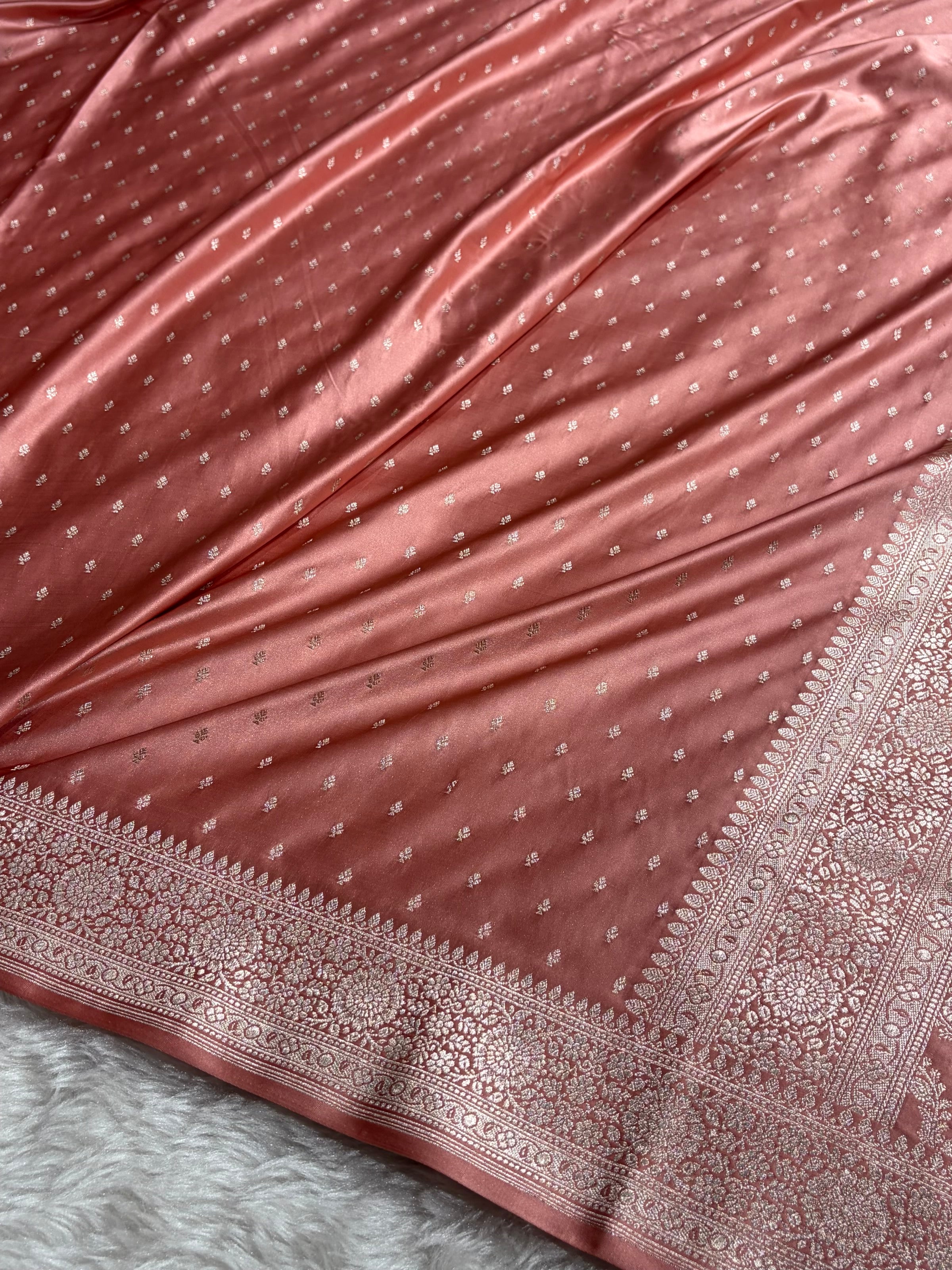 Peach Shades Banarasi With Floral Booti Pattern Mashru Silk Saree MSM-133