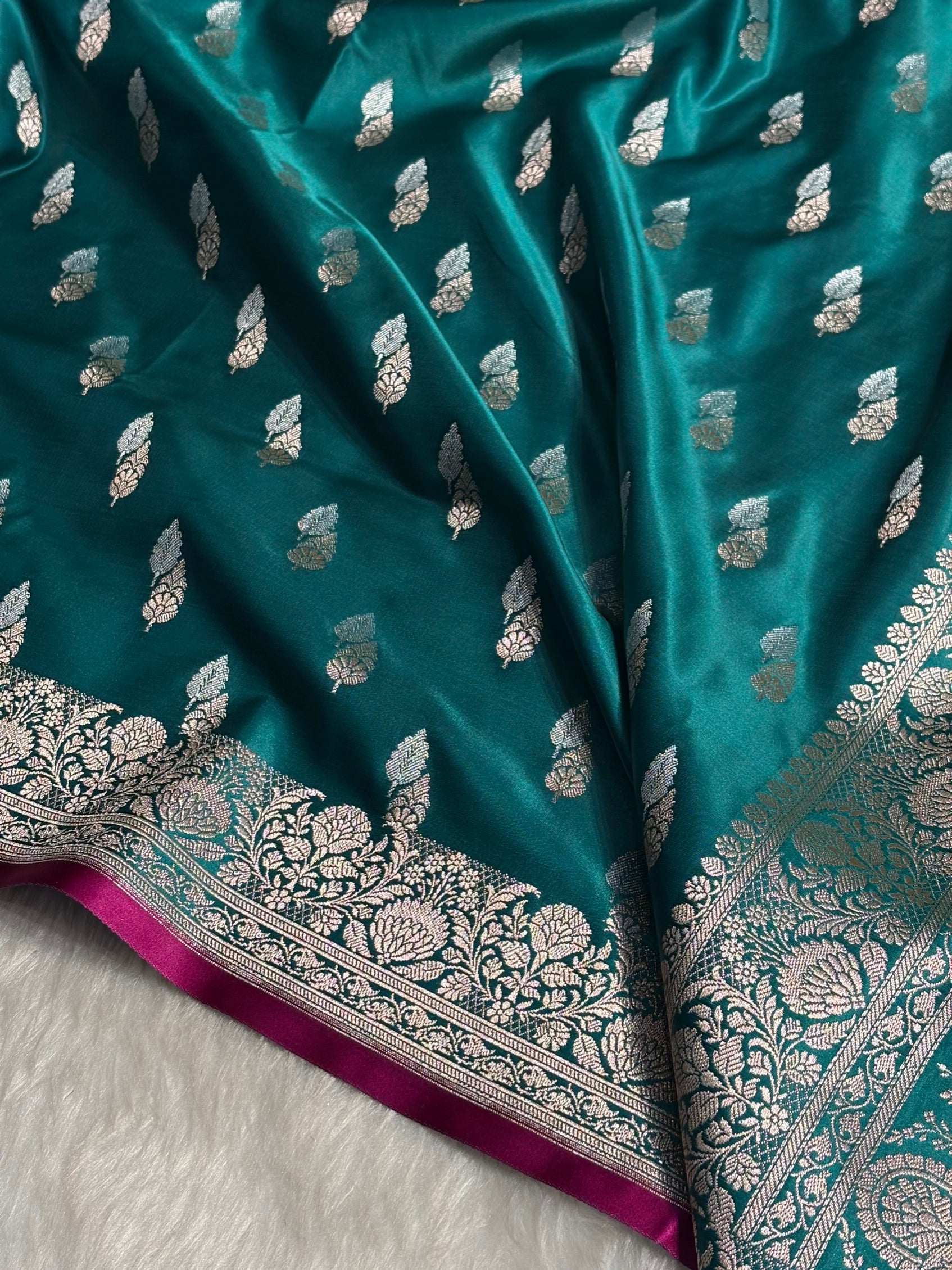 Rama Shades Floral Booti Mashru Silk Saree MSM-69