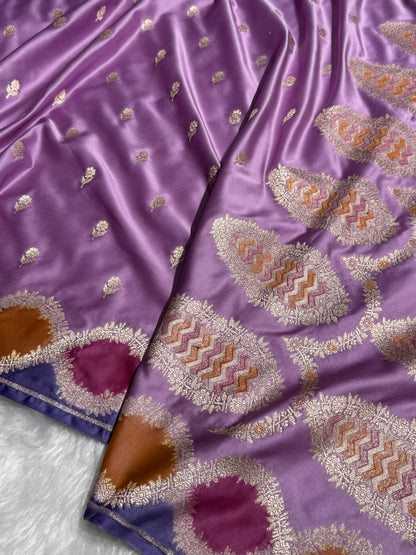 Lavender Rangkart Scallop Floral Booti Mashru Silk Saree