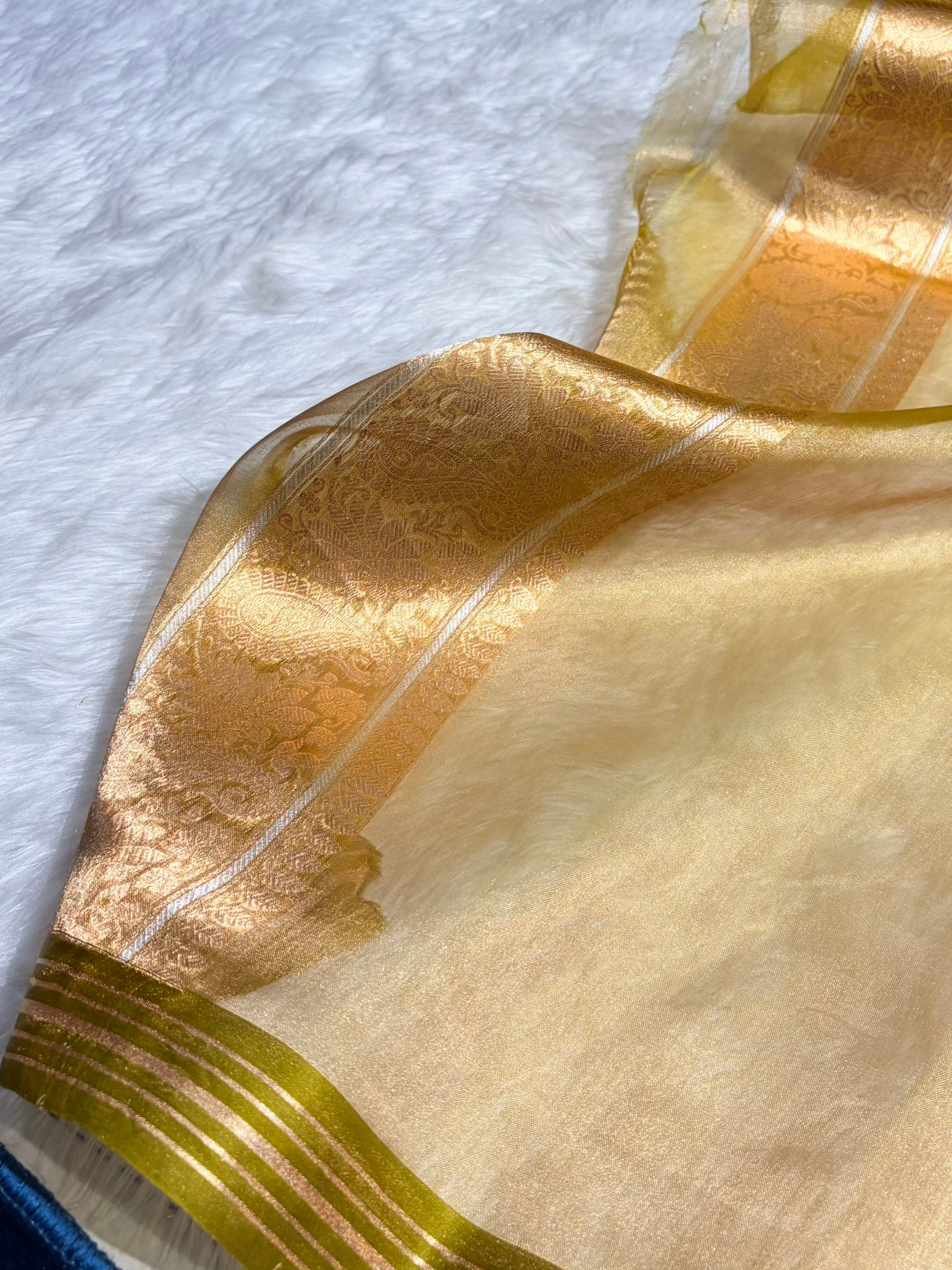 Gold Bananasi Floral Shades Pure Tissue Silk Saree PT-35