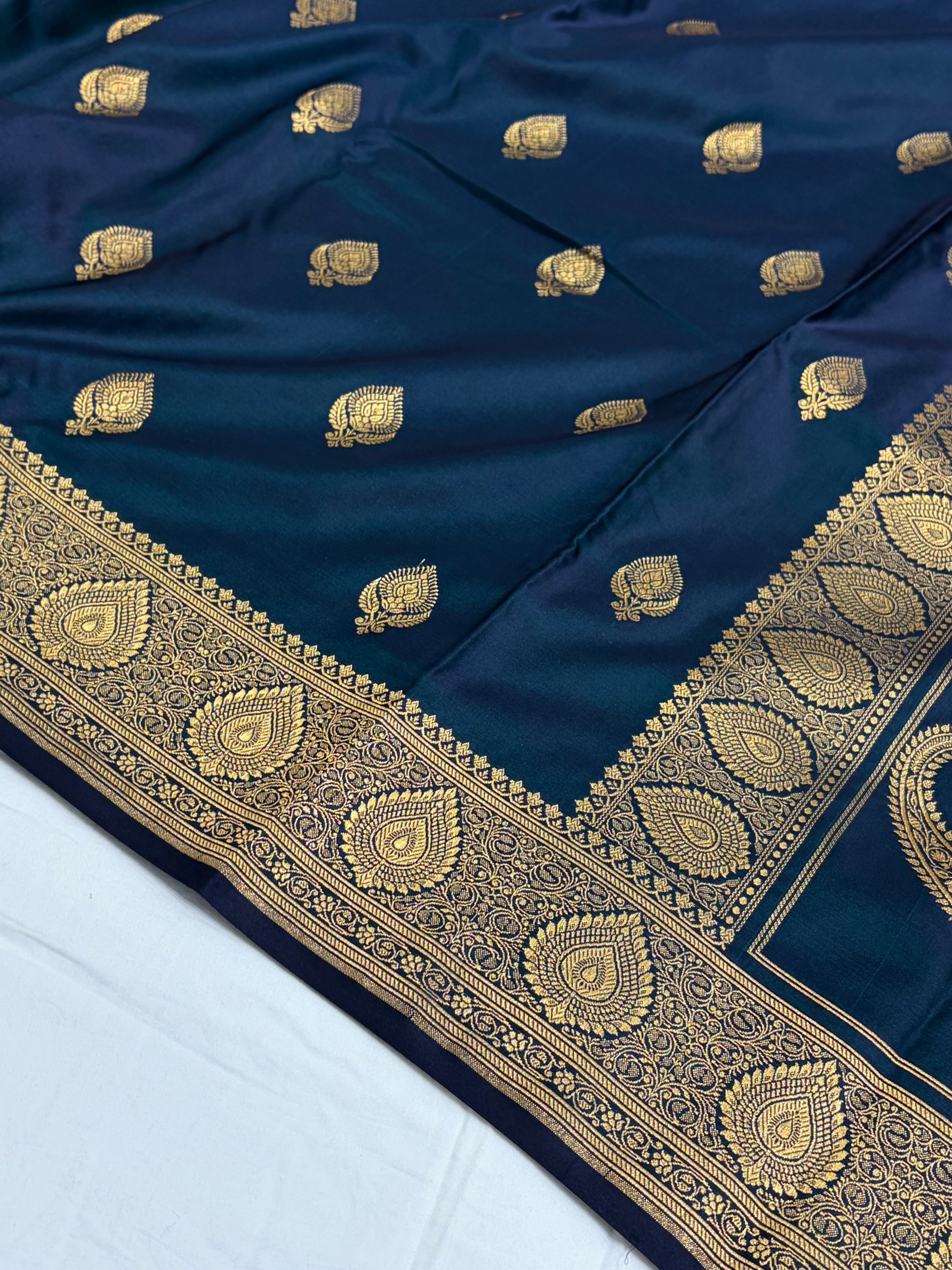 Navy Blue Shade With Booti Pattern Mashru Silk Saree