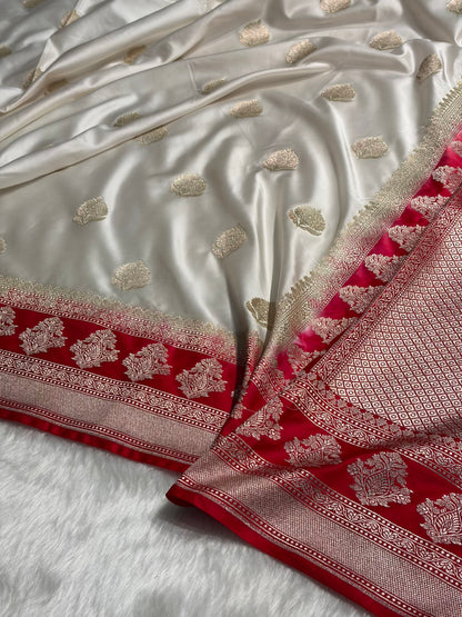 Contrast White With Red Boota Motif Mashru Silk Saree MS43