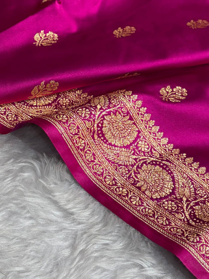 Banarasi Cross Magenta Floral Boota Pattern Satin Katan Silk Saree SK71