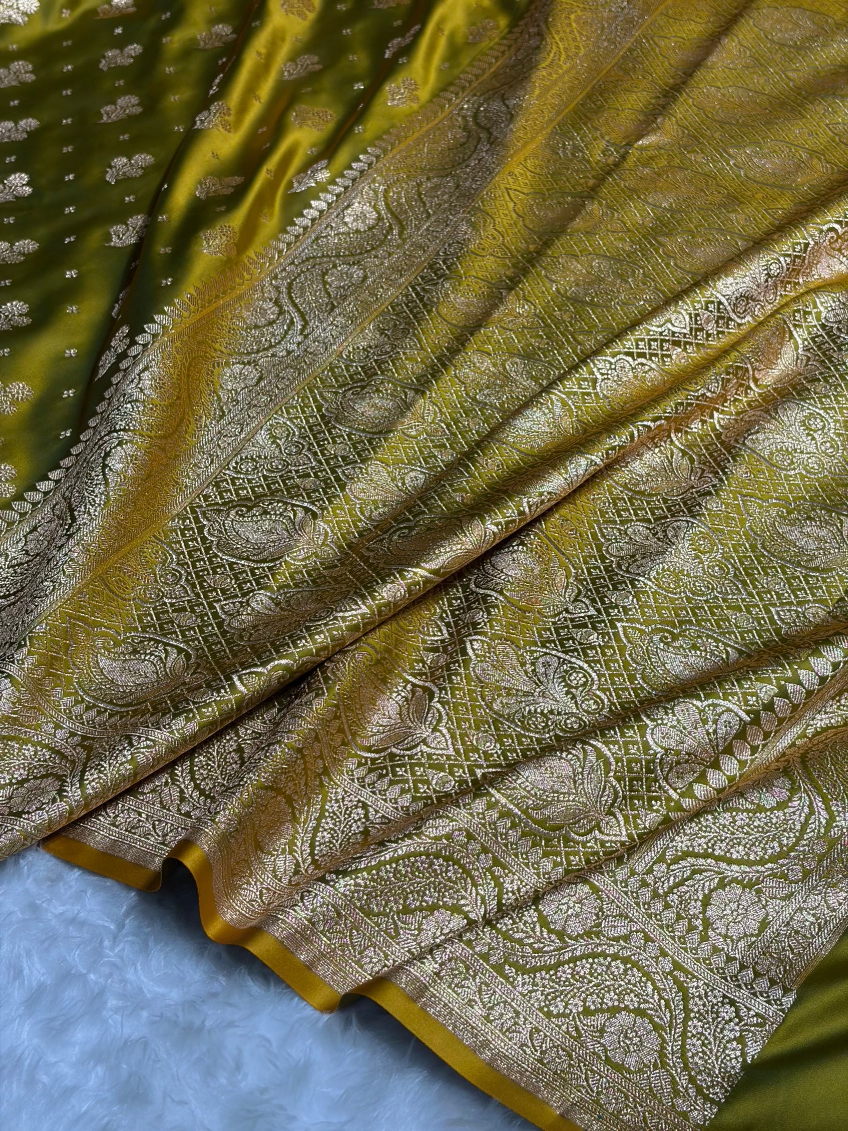 Mehendi Green Floral Unique Boota Satin Katan Silk Saree SK73