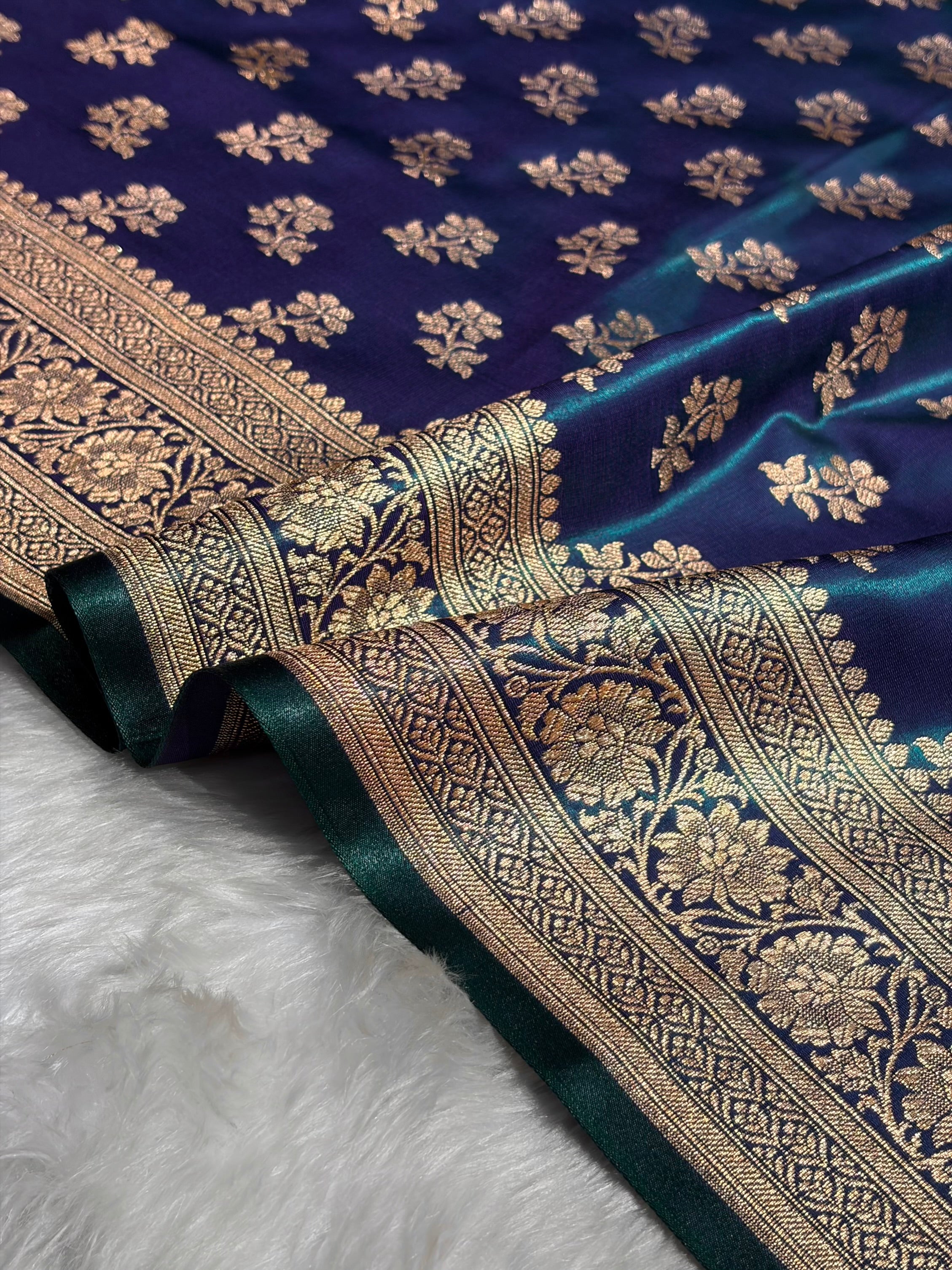 Peacock Shades Banarasi Satin Silk Saree SS34
