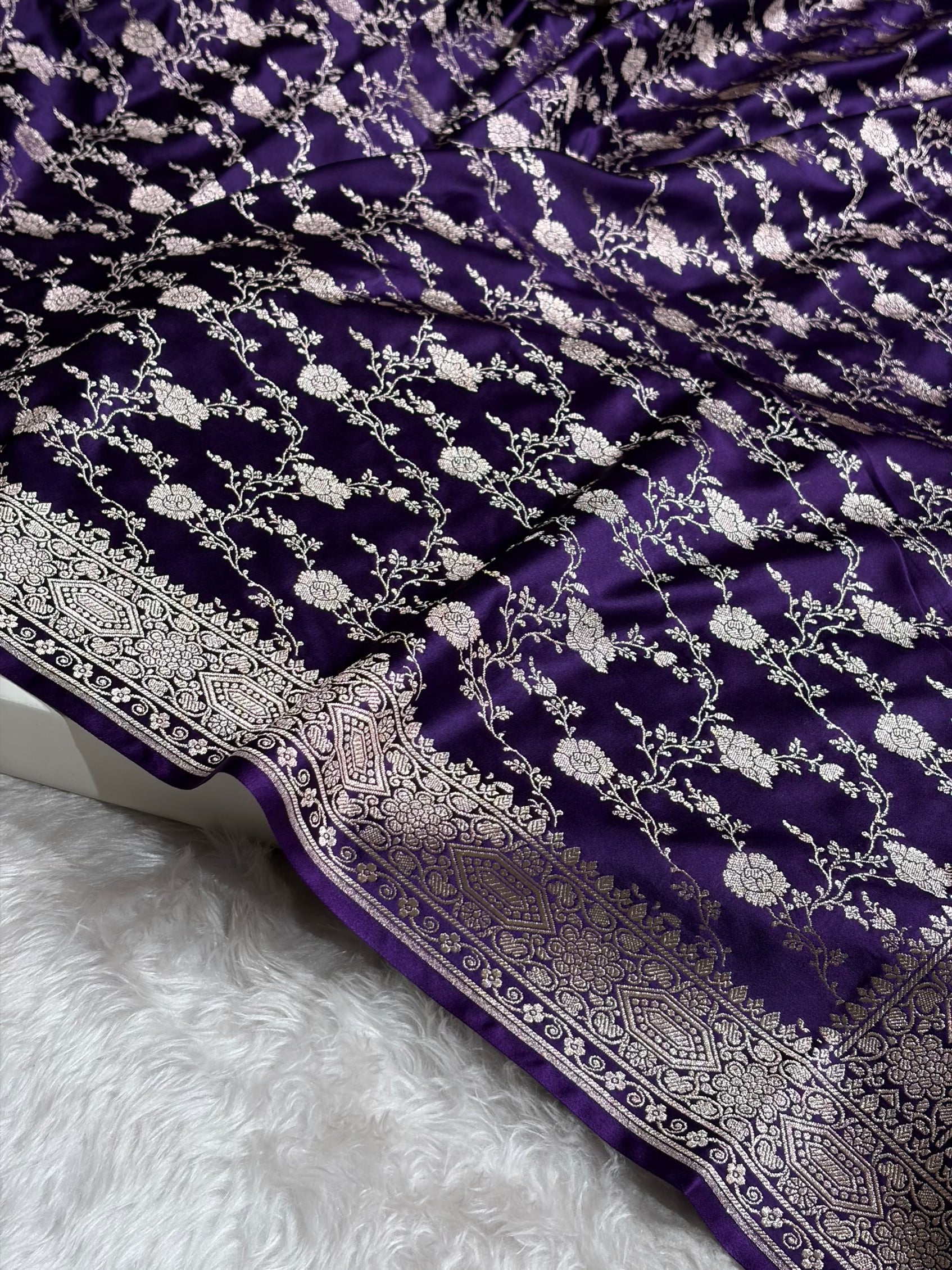 Banarasi Purple Shades Floral Mashru Silk Saree MCS92