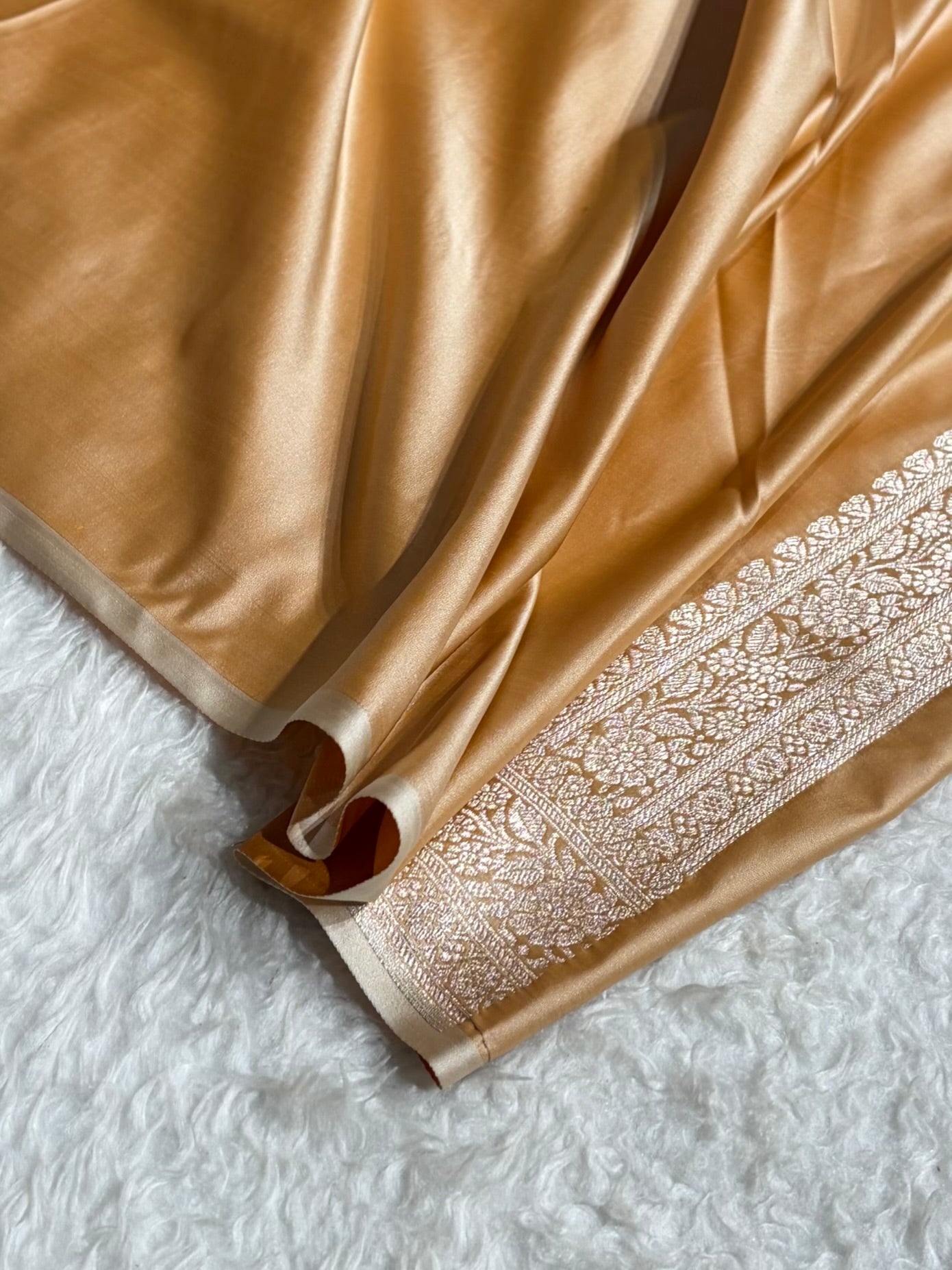 Mustard Shades Tanchoi Motif Mashru Silk Saree MST-10