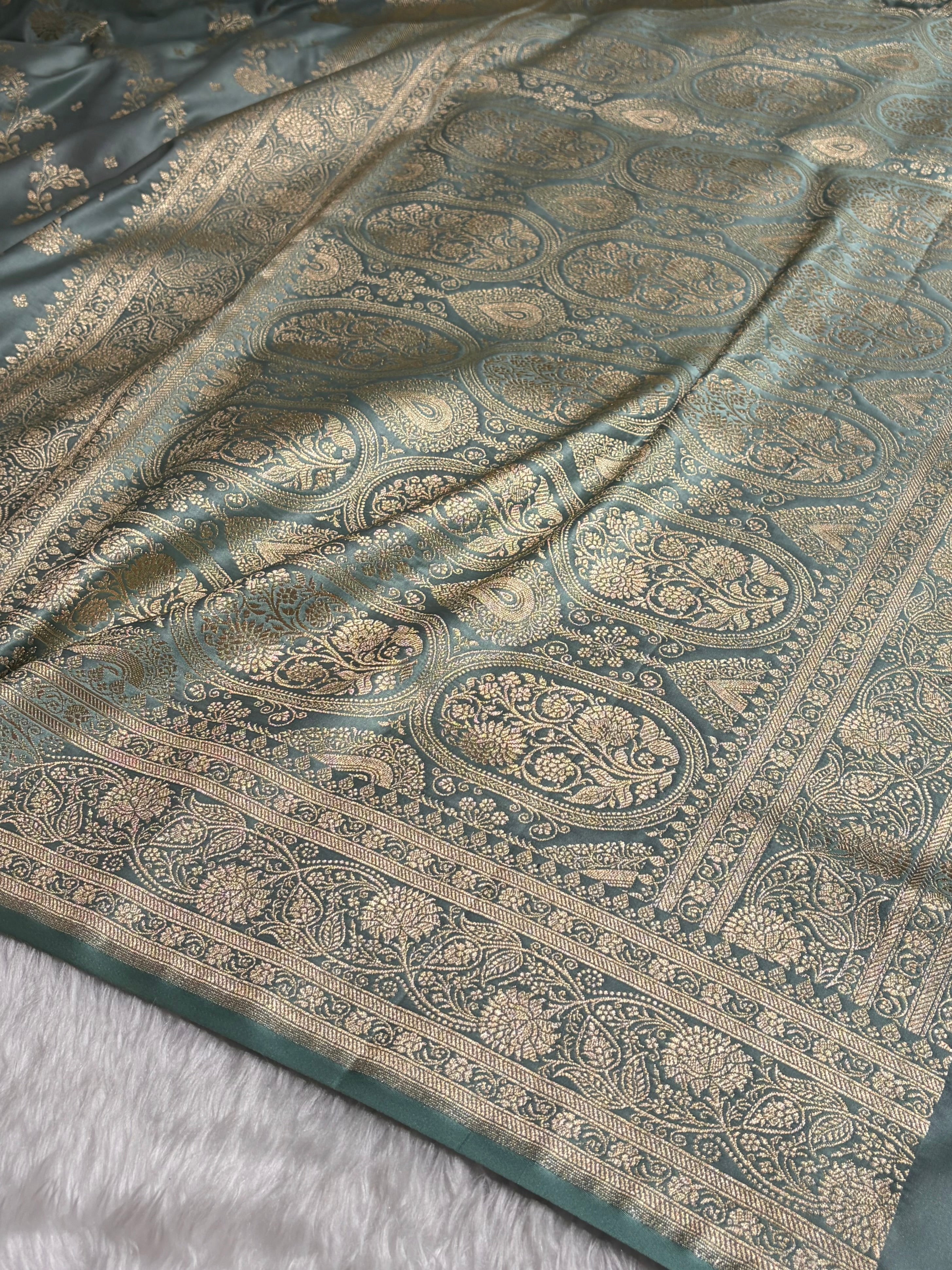 Banarasi Satin Katan Saree With Jaal Pattern in Pastel Grey Shades SK121