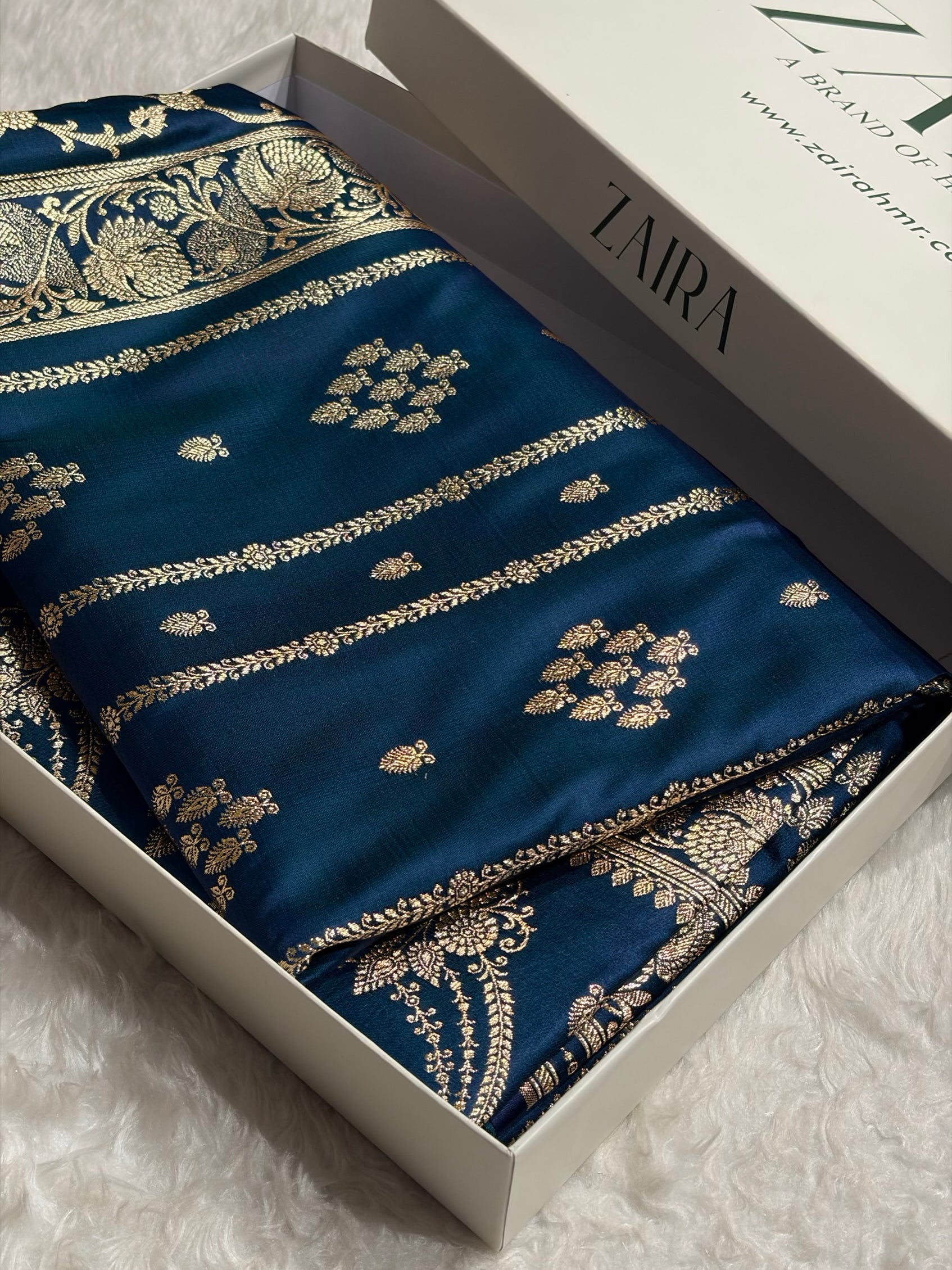 Peacock Floral Boota Pattern Satin Katan Silk saree SK39