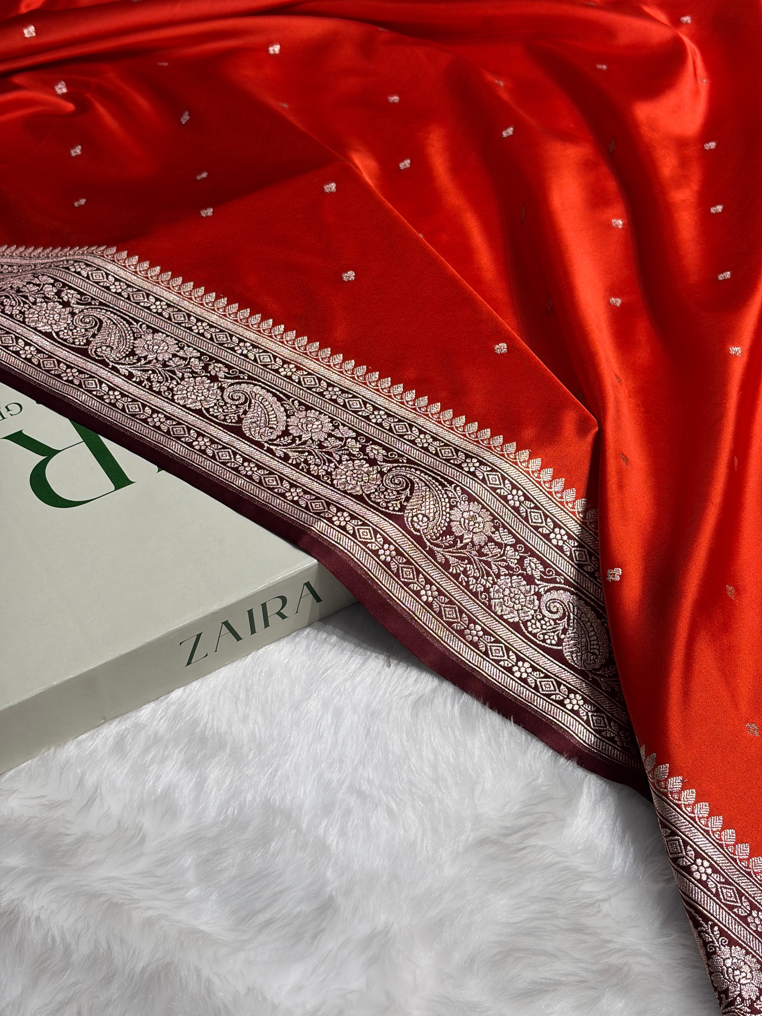 Contrast Rust Orange with Chocolate Shades Booti Mashru Silk Saree MS64